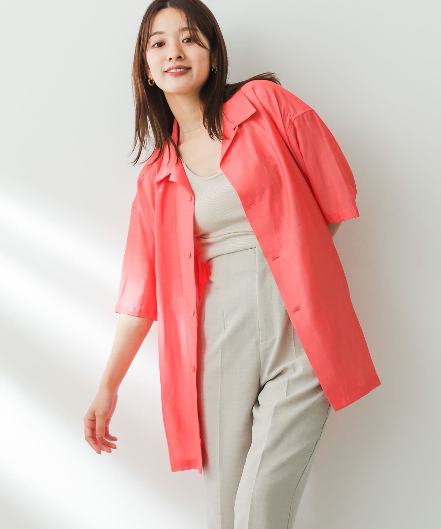 SENSE OF PLACE by URBAN RESEARCH「シアーシャンブレーオープンカラーシャツ」|シャツ・ブラウス|オレンジ