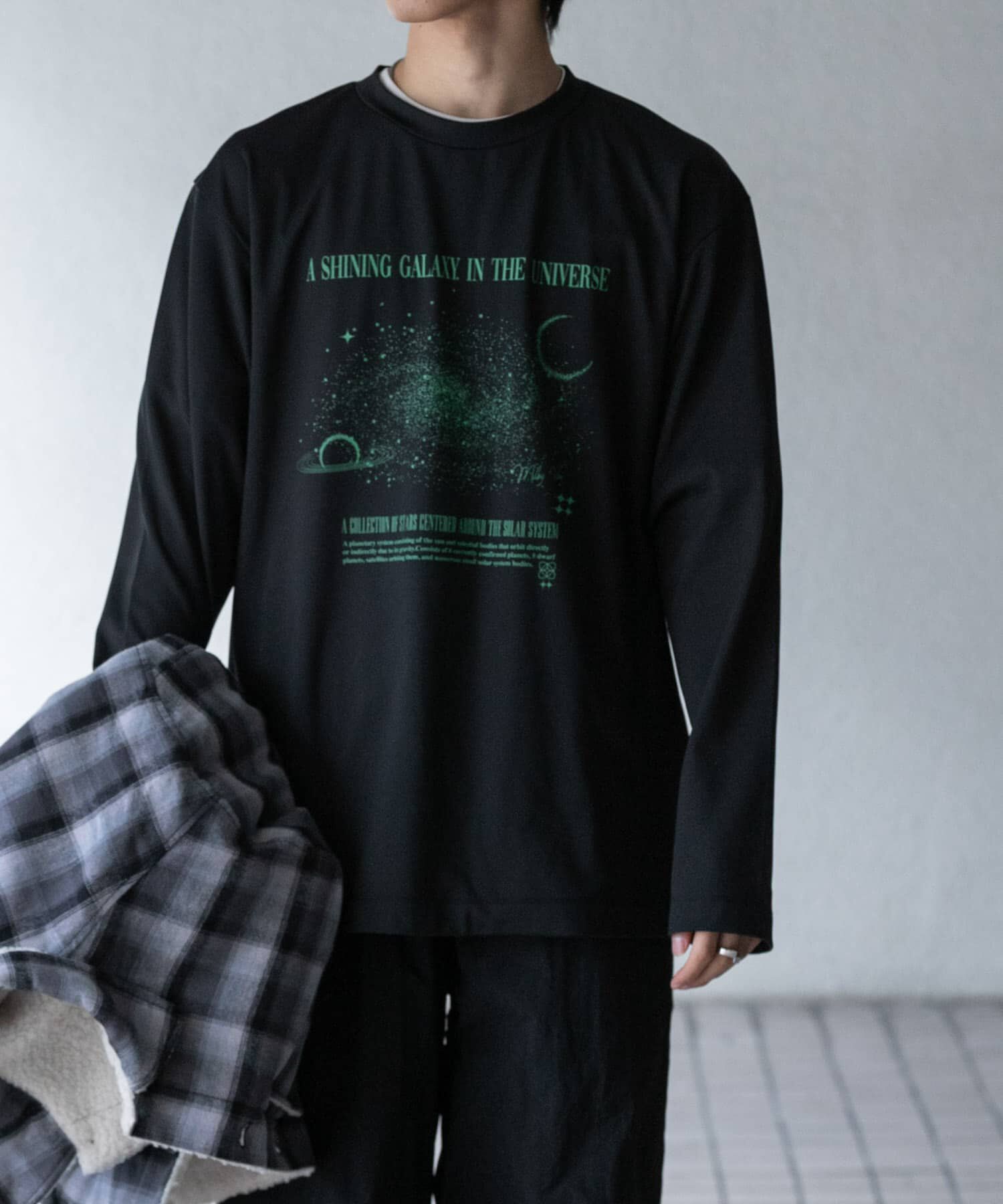 SENSE OF PLACE by URBAN RESEARCH「Galaxy Graphic Long-Sleeve T-shirts」|Tシャツ・カットソー|