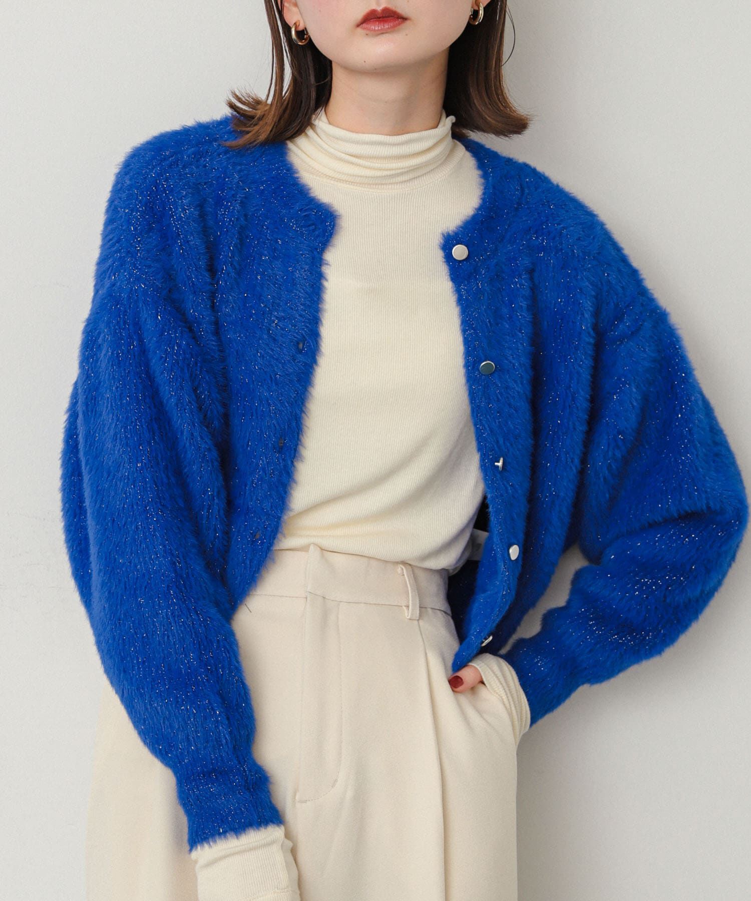 SENSE OF PLACE by URBAN RESEARCH「ラメシャギークロップドカーディガン」|ニット・セーター|ブルー