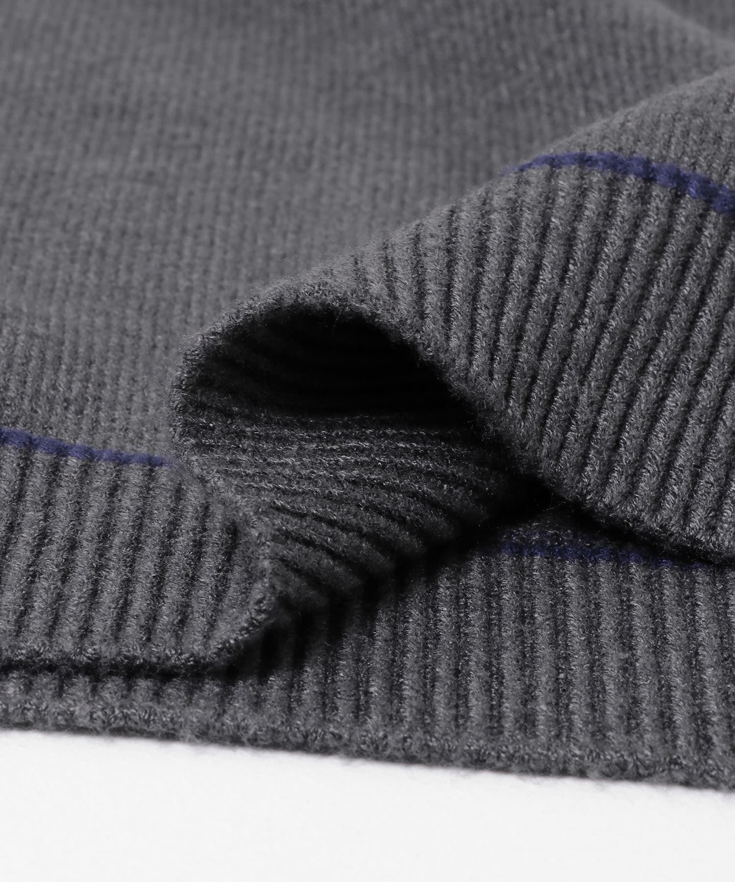 SENSE OF PLACE by URBAN RESEARCH「『一部WEB限定ｶﾗｰ』『洗濯可/毛玉防止』ｽﾄﾚｯﾁﾊｲｼｮｸﾗｲﾝﾆ」|ニット・セーター|