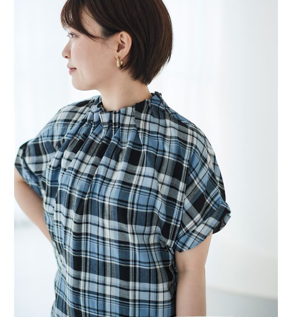 le.coeur blanc「《手洗い可能》チェックハイネックギャザードルマンフレンチブラウス」|シャツ・ブラウス|ブラック柄