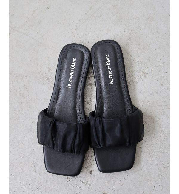  「《WEB限定アイテム》ギャザーフラットサンダル」|サンダル|