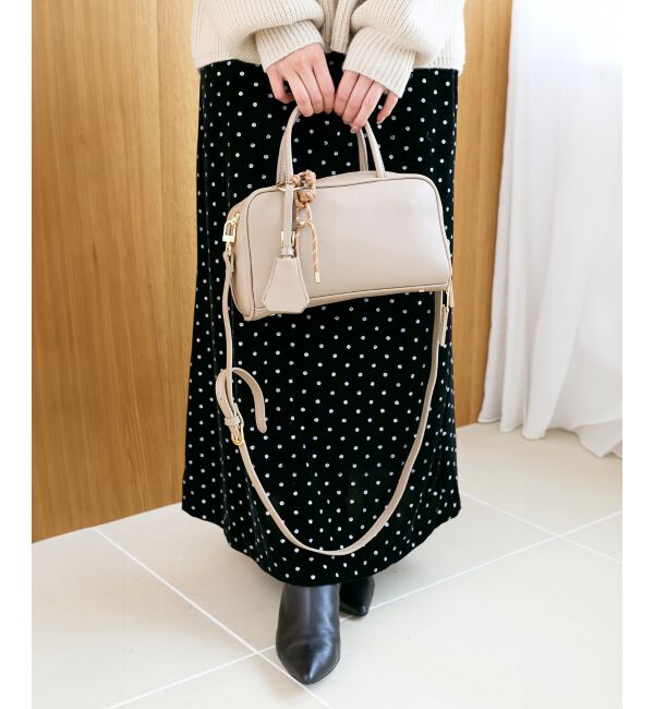  「チャーム付横長ボストン」|ボストンバッグ|ベージュ