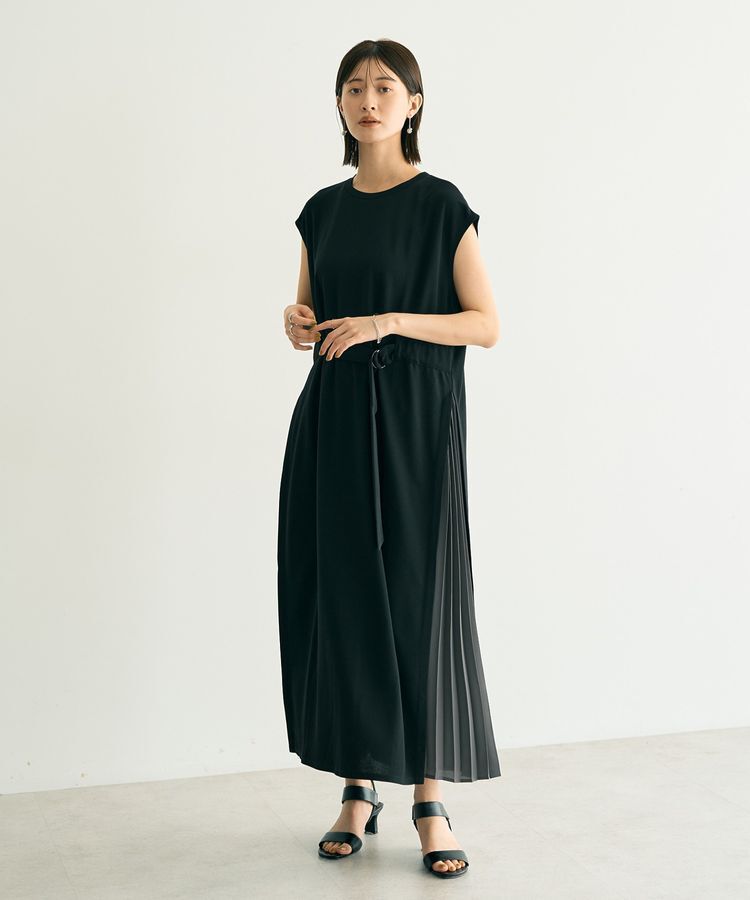 YECCA VECCA「ベルテッドプリーツ切替ワンピース」|ワンピース|Black
