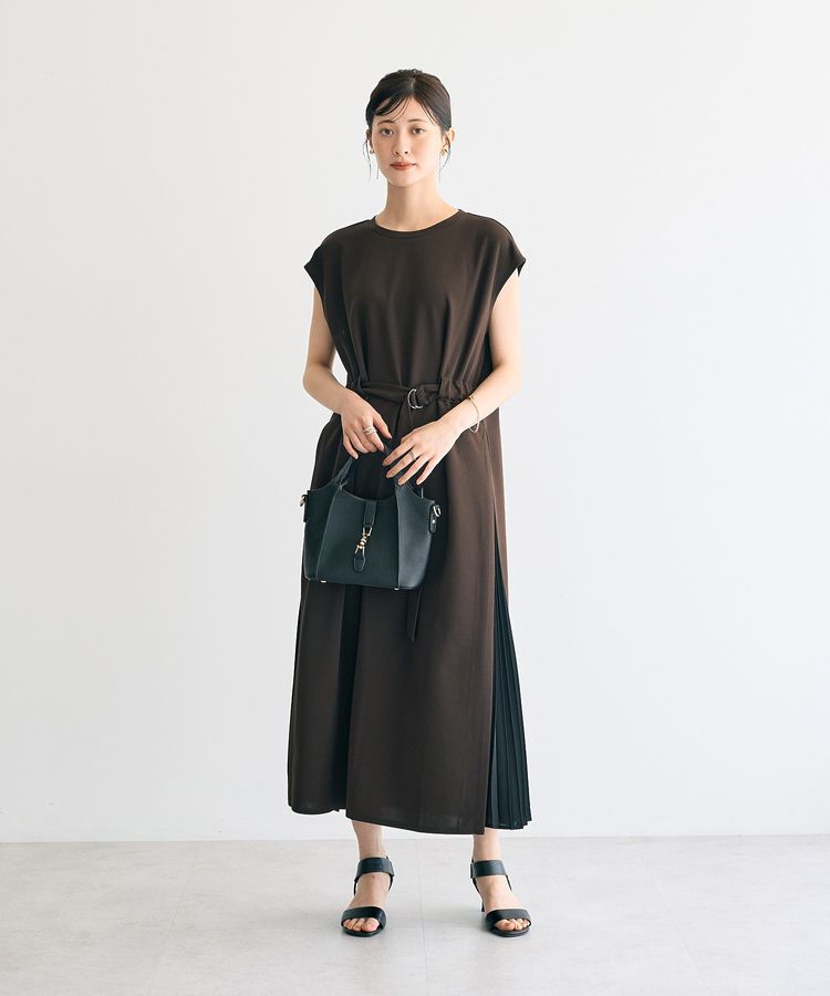 YECCA VECCA「ベルテッドプリーツ切替ワンピース」|ワンピース|