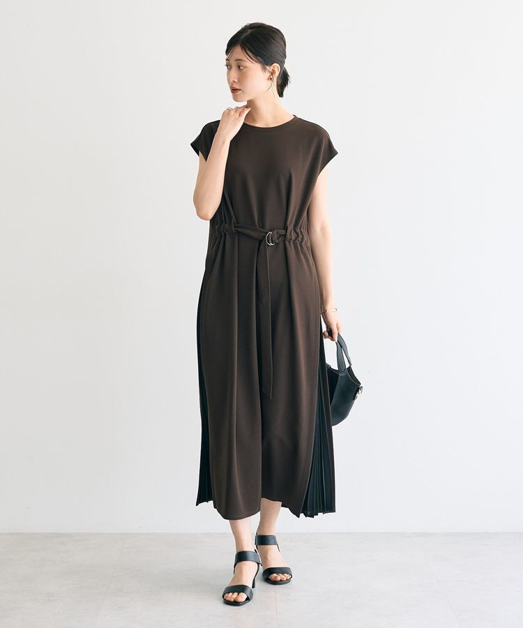 YECCA VECCA「ベルテッドプリーツ切替ワンピース」|ワンピース|