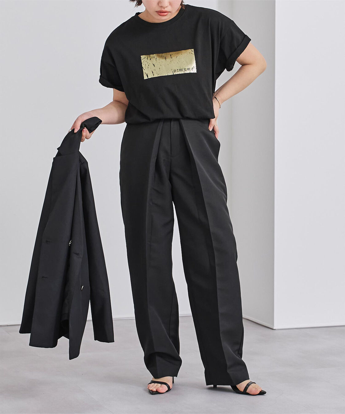 ur's「箔プリントTシャツ」|Tシャツ・カットソー|