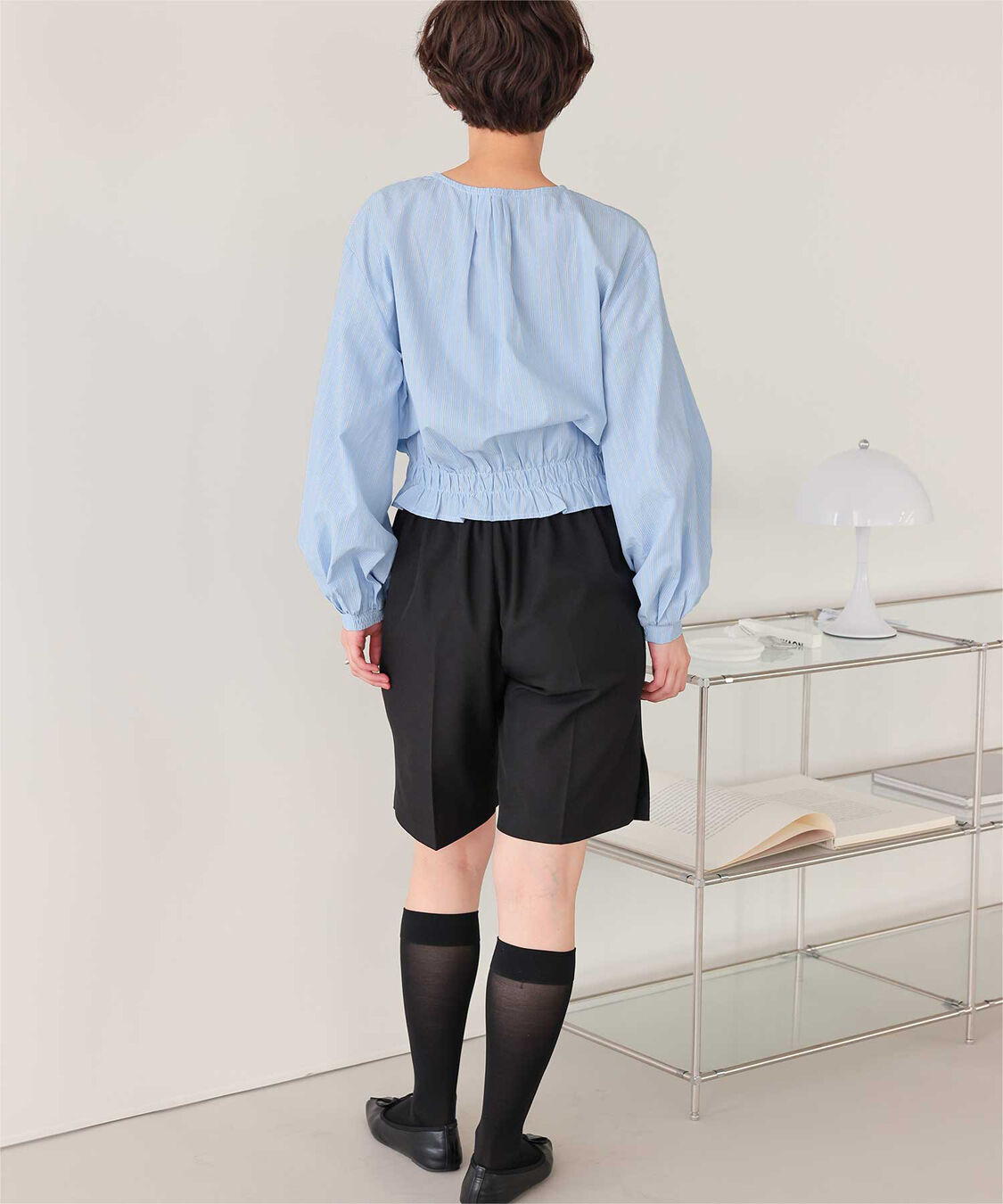 titivate「クルーネック裾シャーリングブラウス」|シャツ・ブラウス|