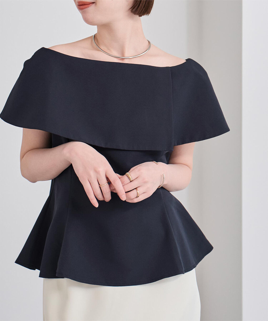 ur's「ケープデザインペプラムトップス」|シャツ・ブラウス|ダークネイビー