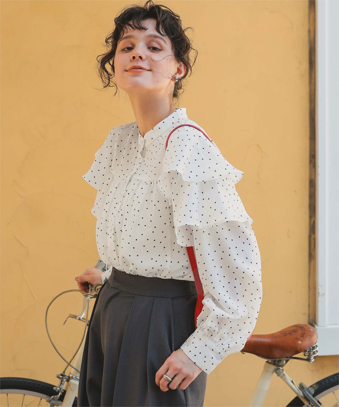 titivate「スリーブフレアデザインギャザーブラウス」|シャツ・ブラウス|