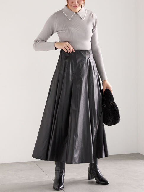 Te chichi「グロッシーレザーライクフレアスカート」|スカート|