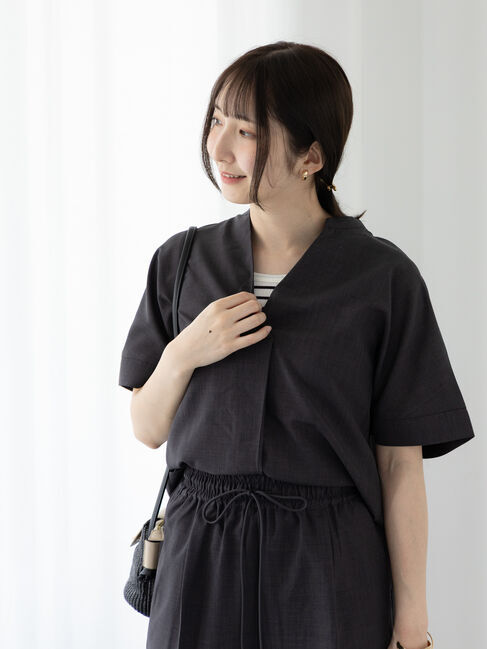 Te chichi TERRASSE「【セットアップ可】麻調スキッパーブラウス」|シャツ・ブラウス|チャコールグレー