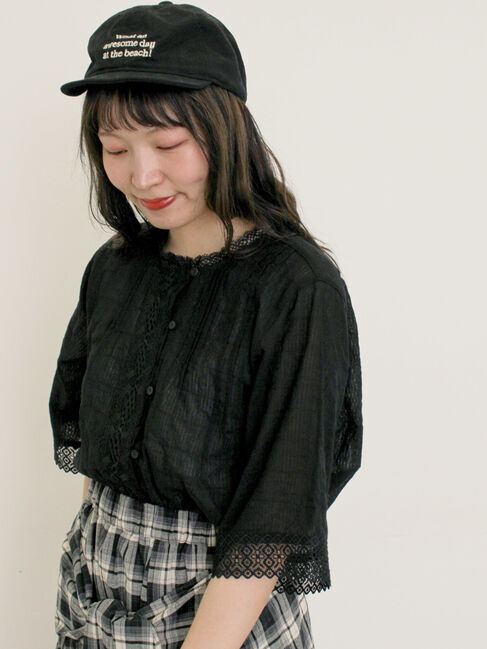 Samansa Mos2「ドビーストライプレースブラウス」|シャツ・ブラウス|ブラック