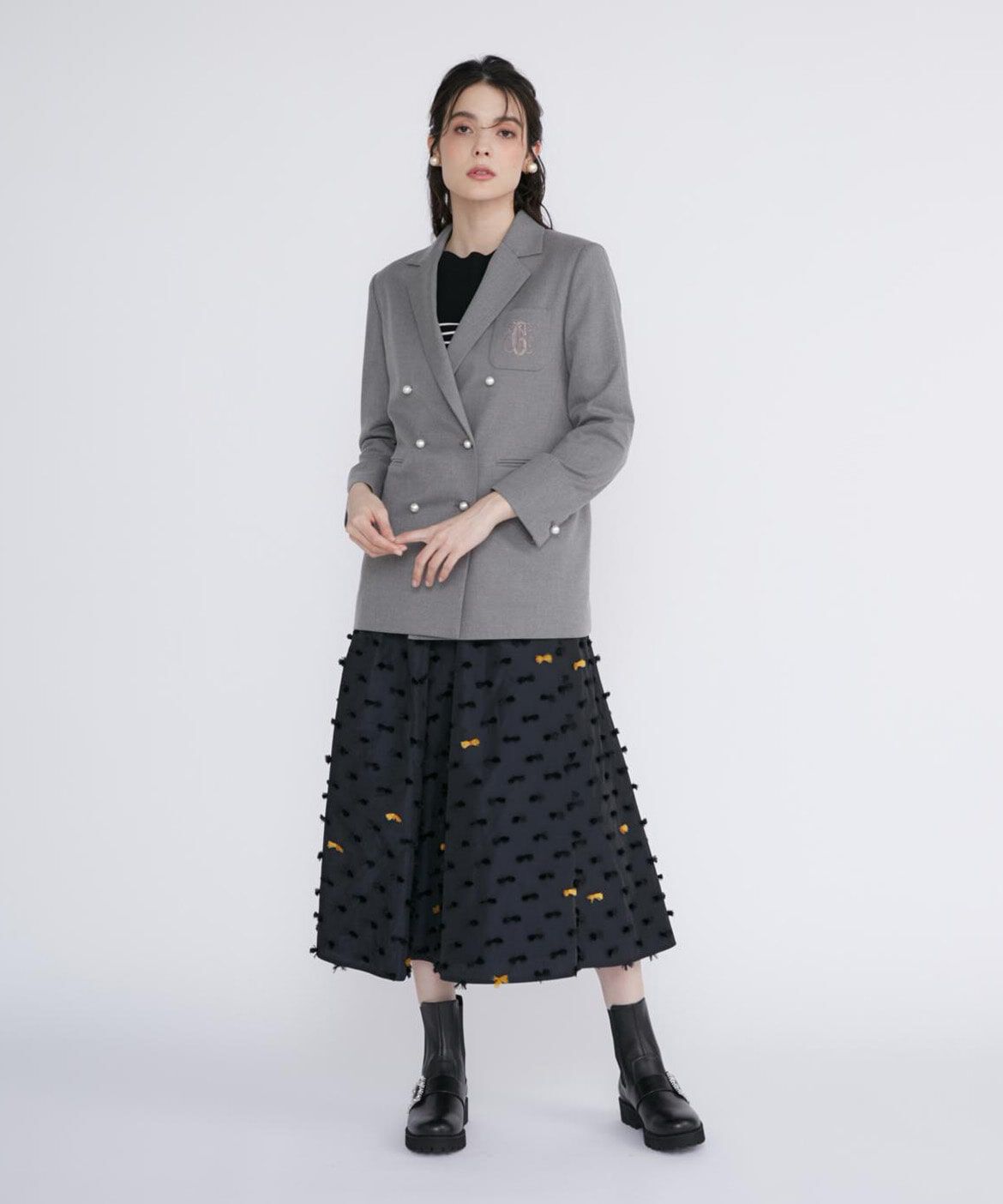 Maglie le cassetto「ロゴ刺繍パールボタンジャケット」|テーラードジャケット|