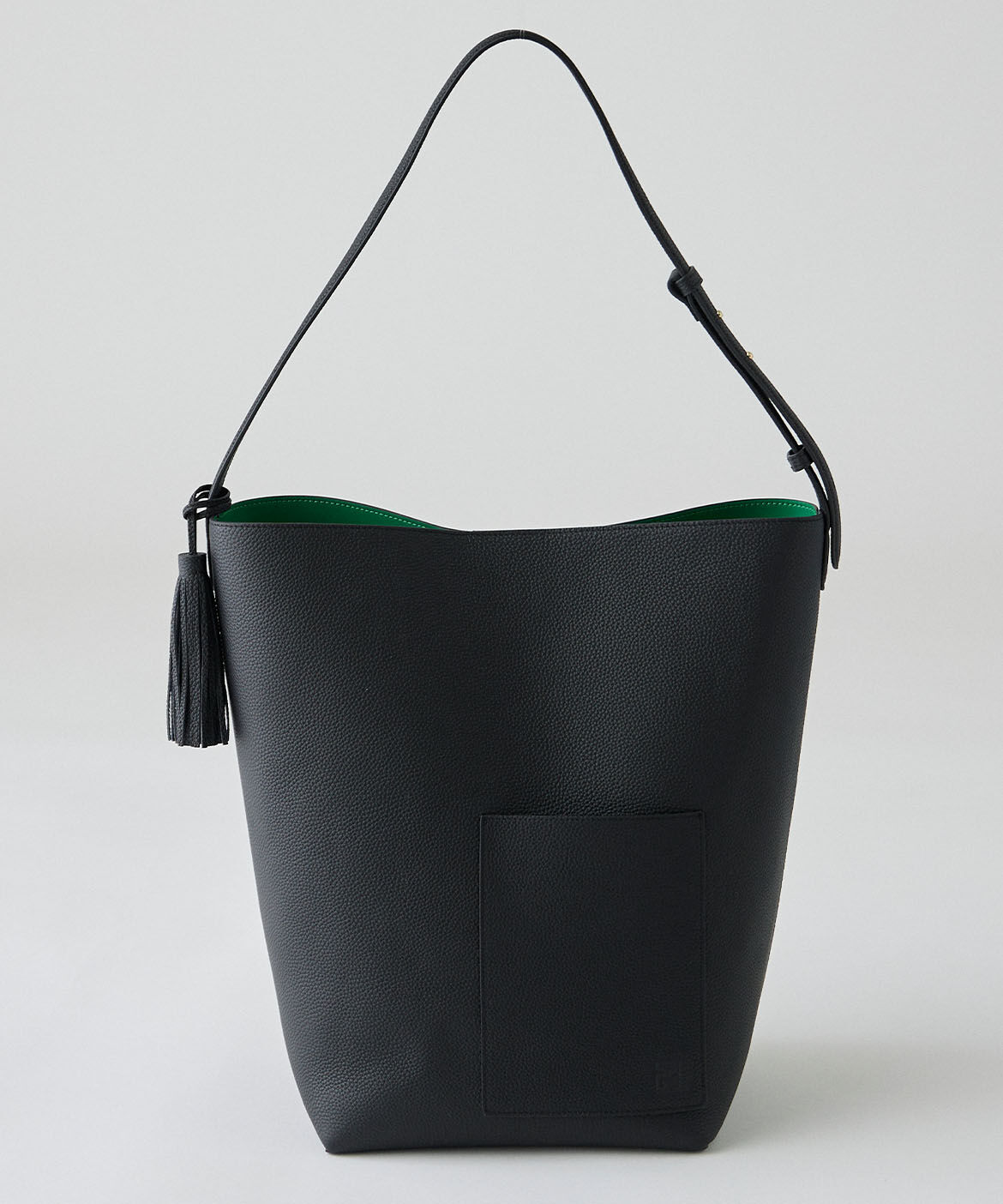 INED「《FAVORITE》GARDENワンショルダーバッグ《ORIGINAL》」|ショルダー・メッセンジャー|ブラック