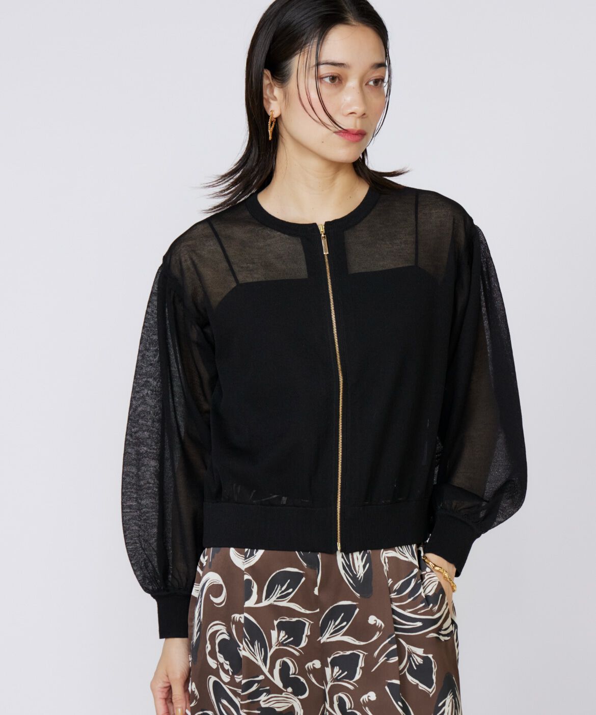 INED「シアーニットジップアップカーディガン」|カーディガン|