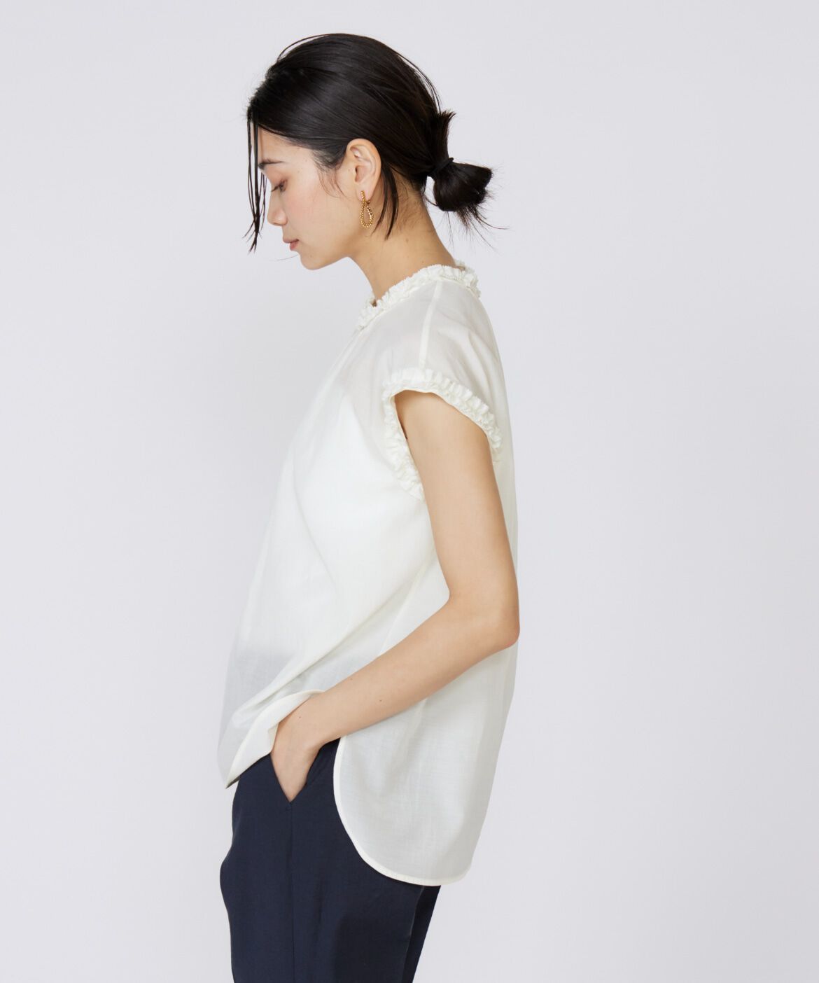INED「タックフリルブラウス」|シャツ・ブラウス|