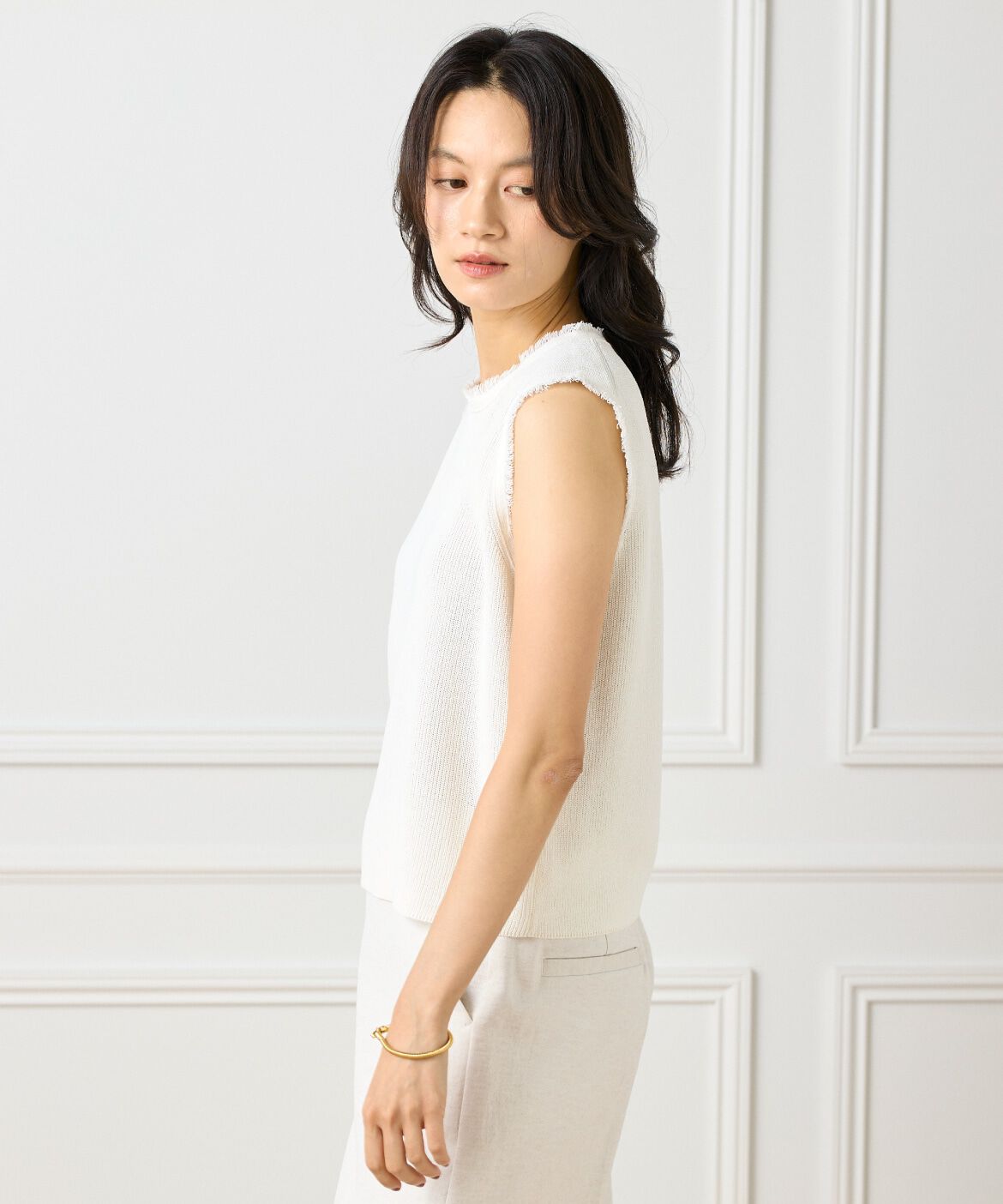 INED「ミニフリンジ付きノースリブニット」|ニット・セーター|