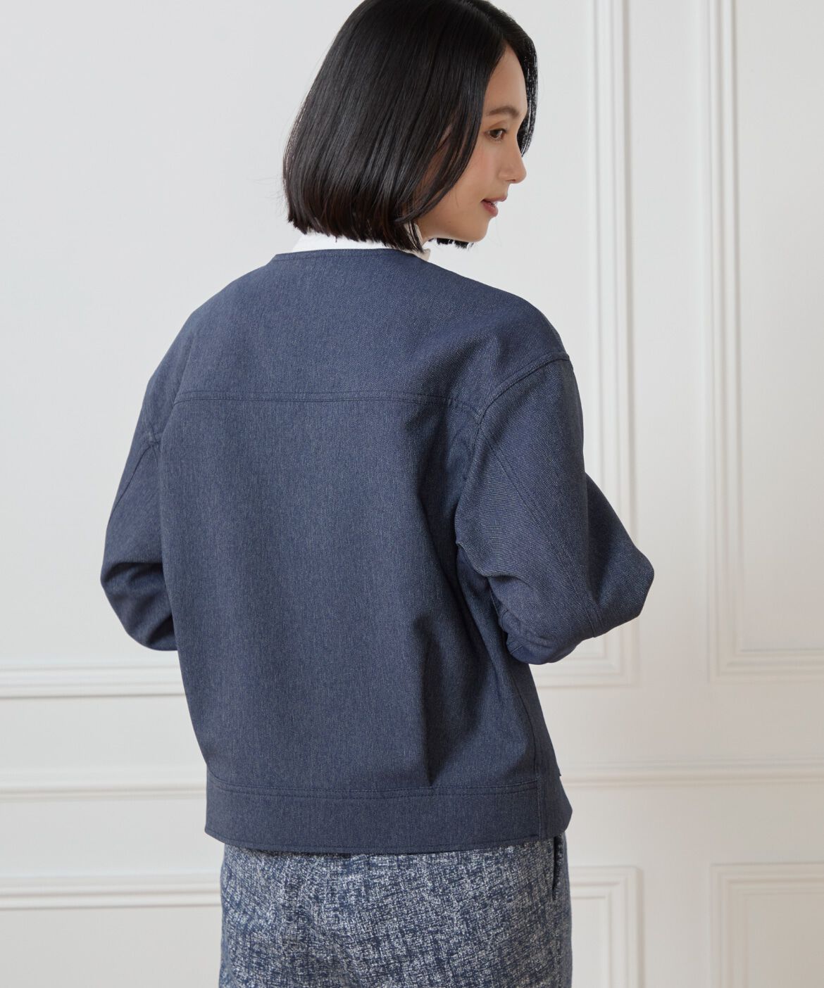 7-IDconcept.「《大きいサイズ》デニムノーカラーブルゾン」|ノーカラージャケット|