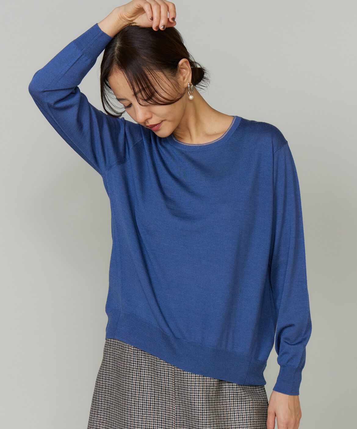 INED「《大きいサイズ》クルーネックプルオーバー」|ニット・セーター|ブルーグレー4