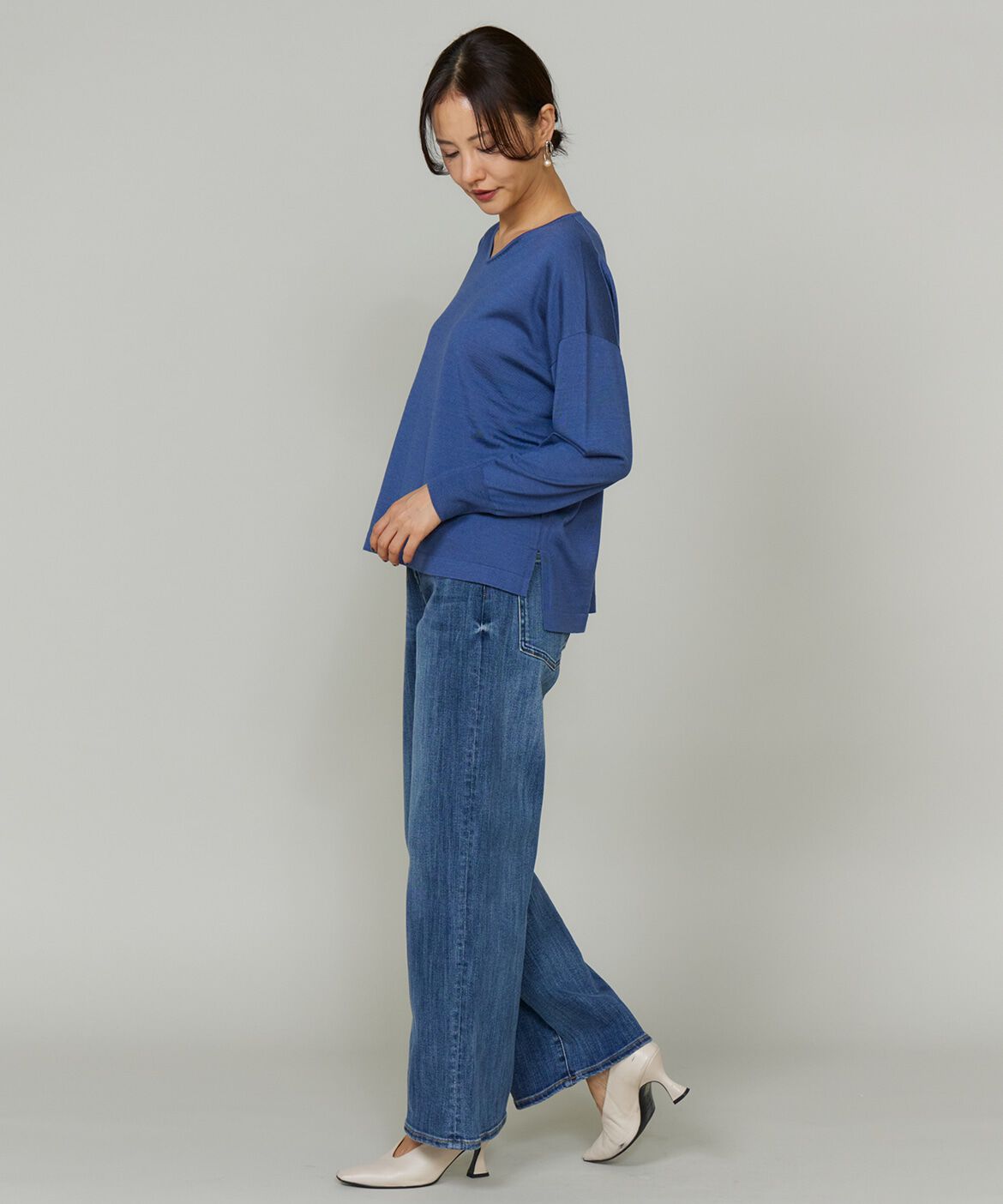 INED「《大きいサイズ》オーバーサイズVネックニット」|ニット・セーター|