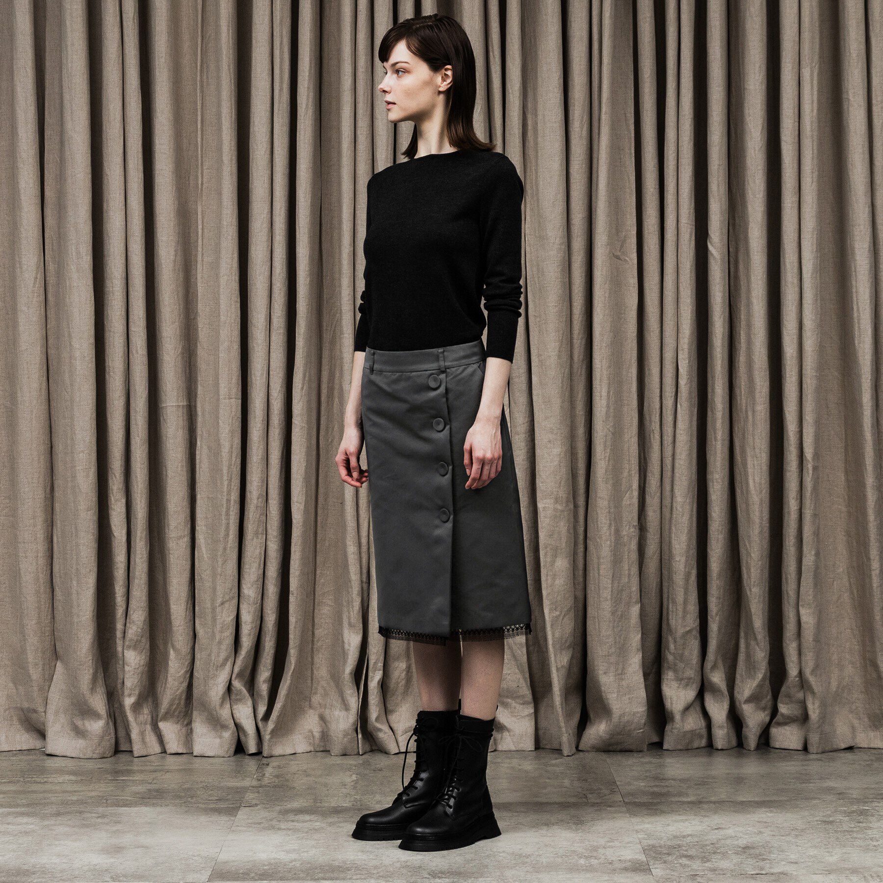 UNTITLED「ベーネグログランペンシルスカート」|スカート|