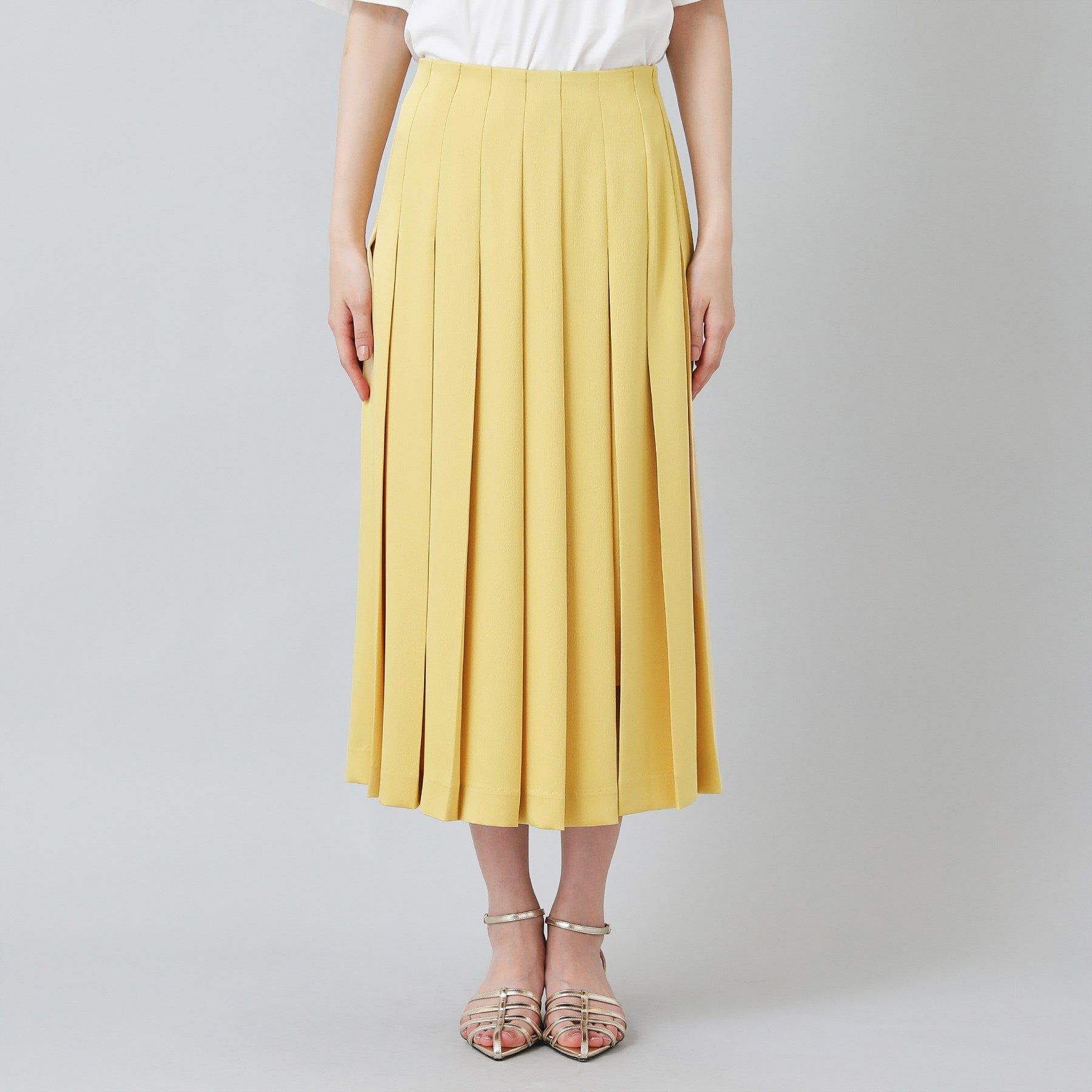 UNTITLED「サテンプリーツスカート」|スカート|