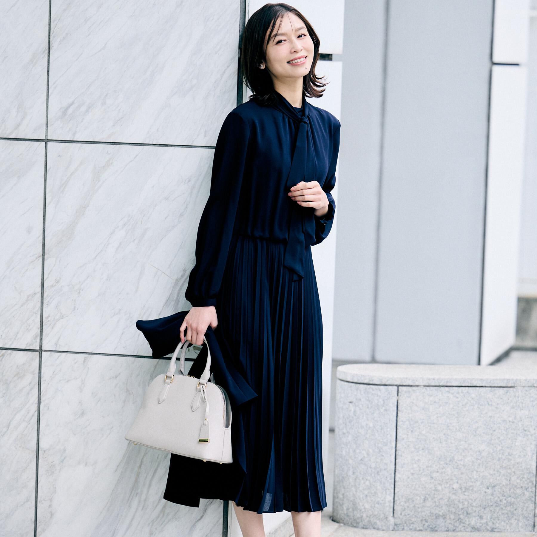 UNTITLED「ボウタイ プリーツワンピース」|ワンピース|ネイビー(094)