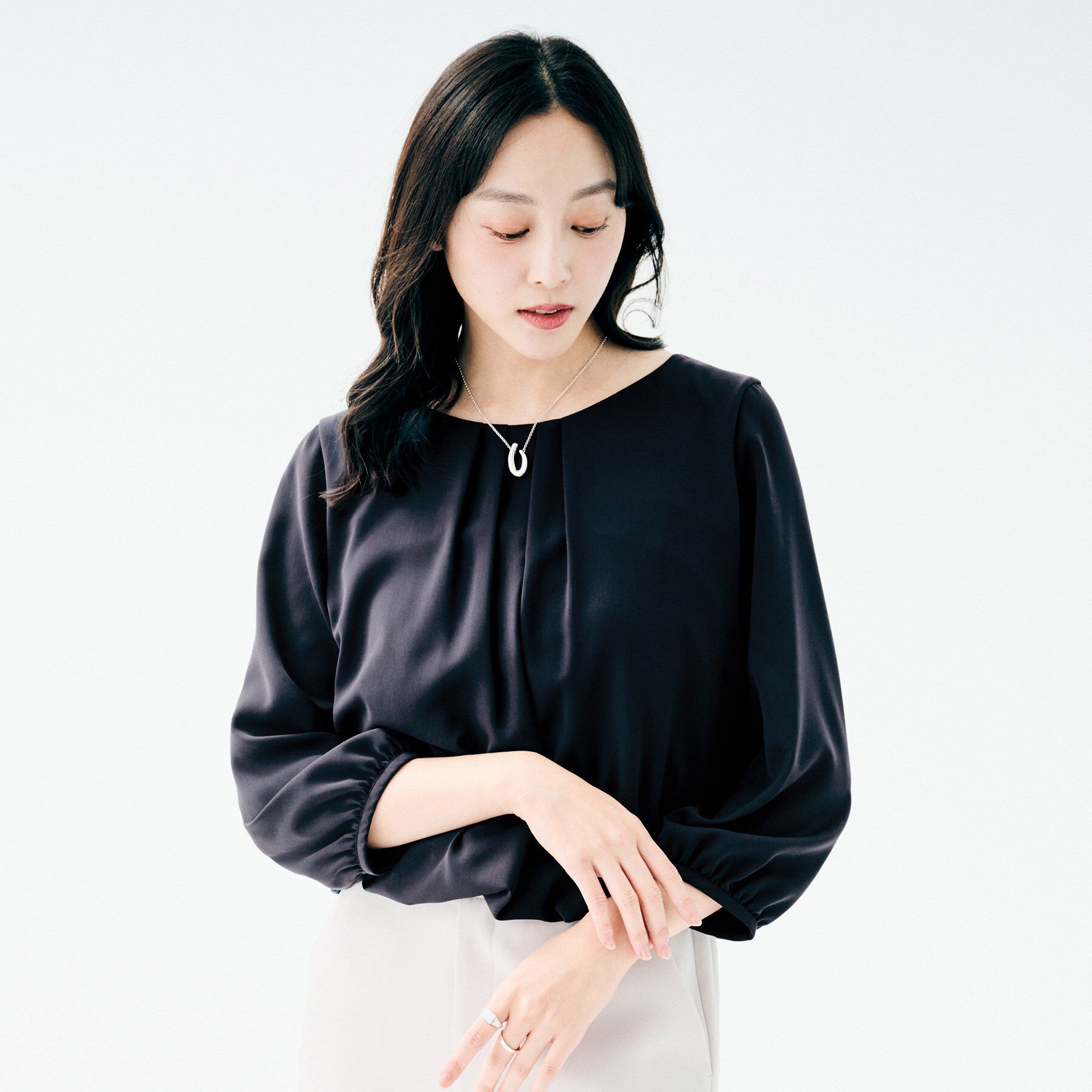 UNTITLED「タックブラウス」|シャツ・ブラウス|