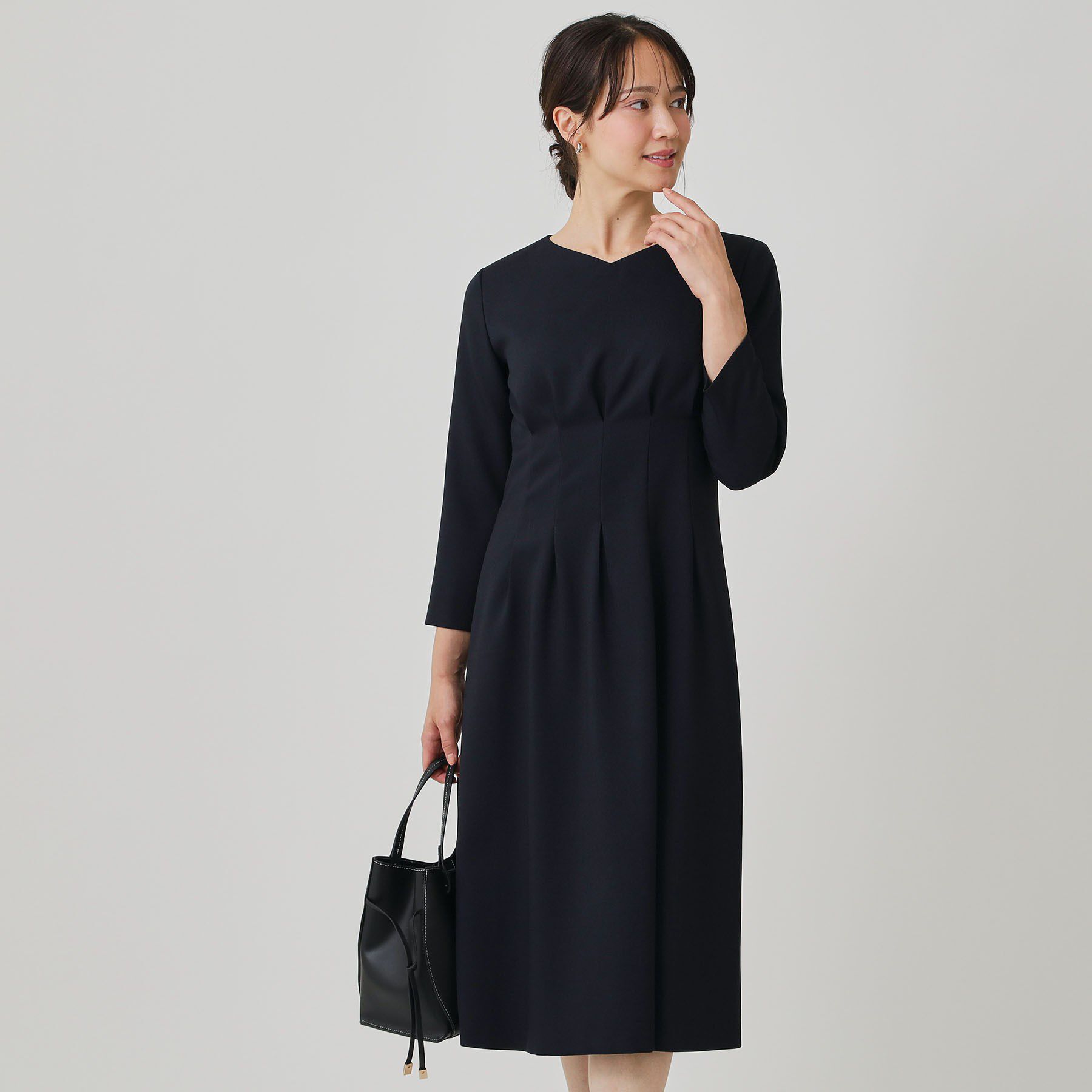 COUP DE CHANCE「【手洗い可／日本製】タックデザインワンピース」|ワンピース|