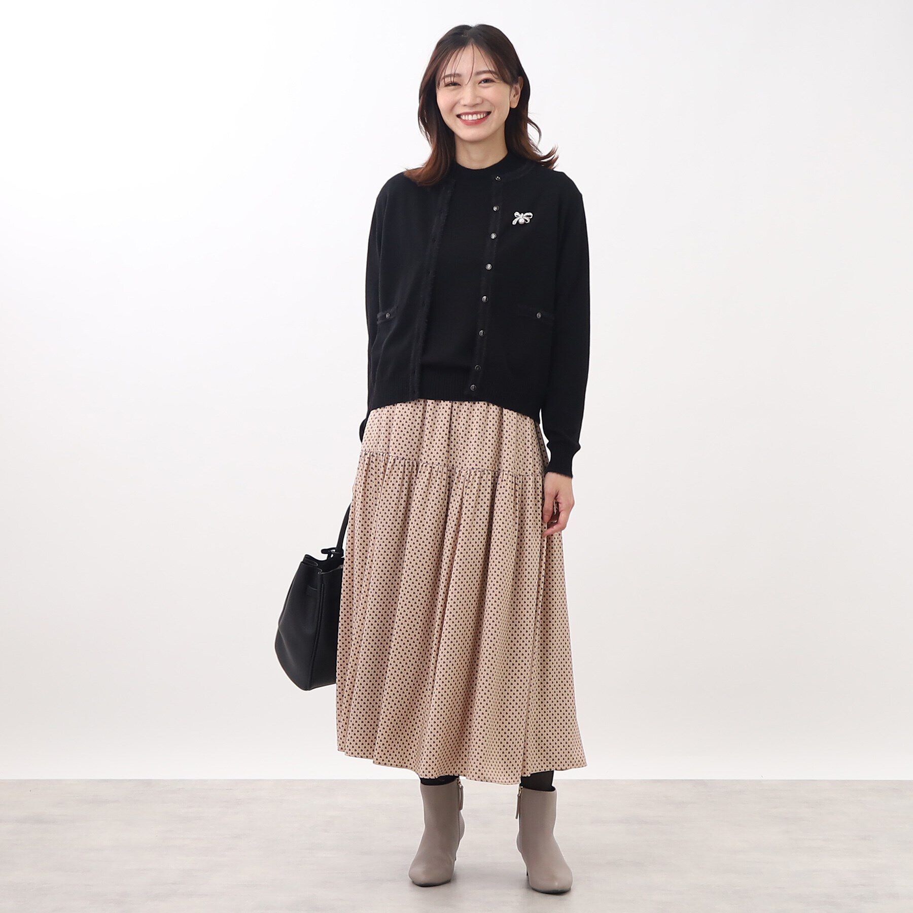 Reflect「【人気急上昇！/WEB限定カラーあり／洗える】ブローチ付きアンサンブルニット」|その他|