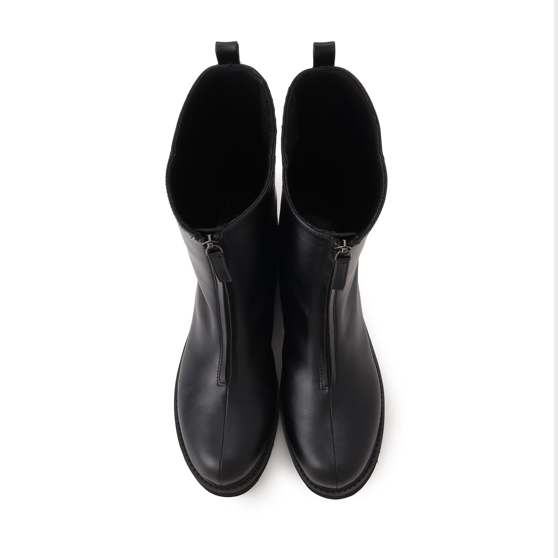Reflect「【至福の履き心地／トレンドアイテム】フロントジップブーツ」|ショートブーツ|