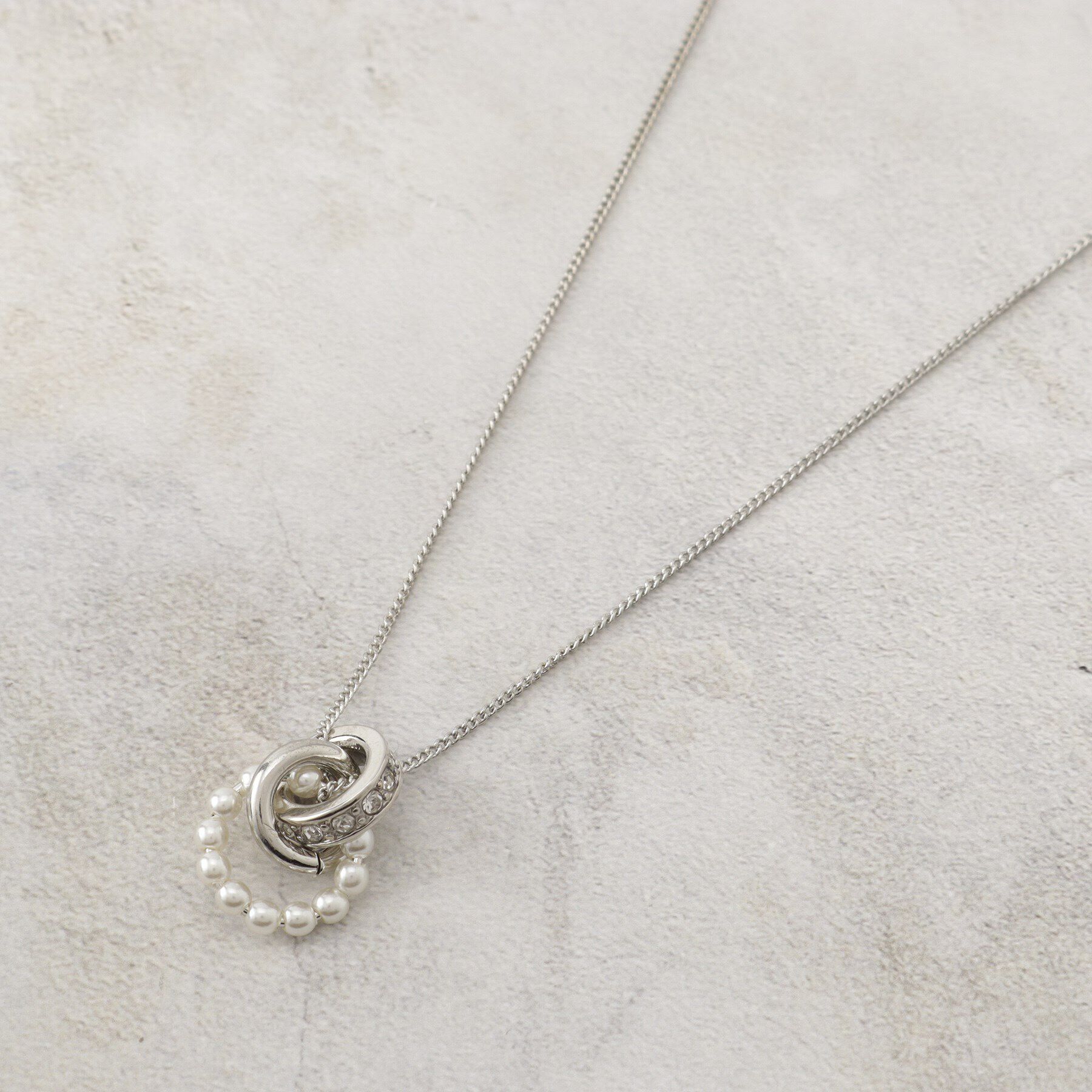 grove「パール調ビジューリングY字ネックレス【入卒対応可】」|ネックレス|シルバー(006)