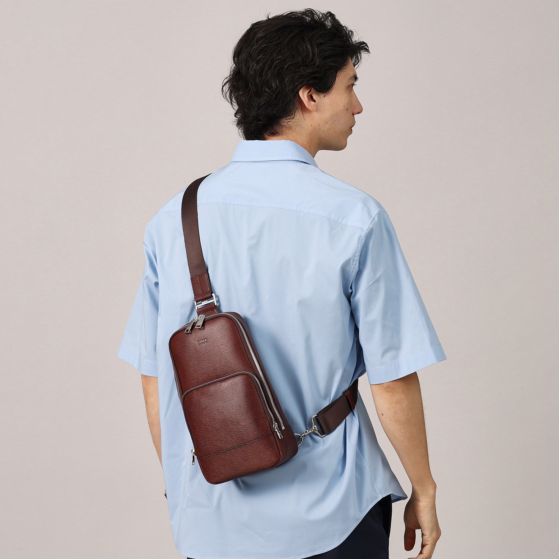 TAKEO KIKUCHI「水シボレザーワンショルダーバッグ」|ショルダー・メッセンジャー|