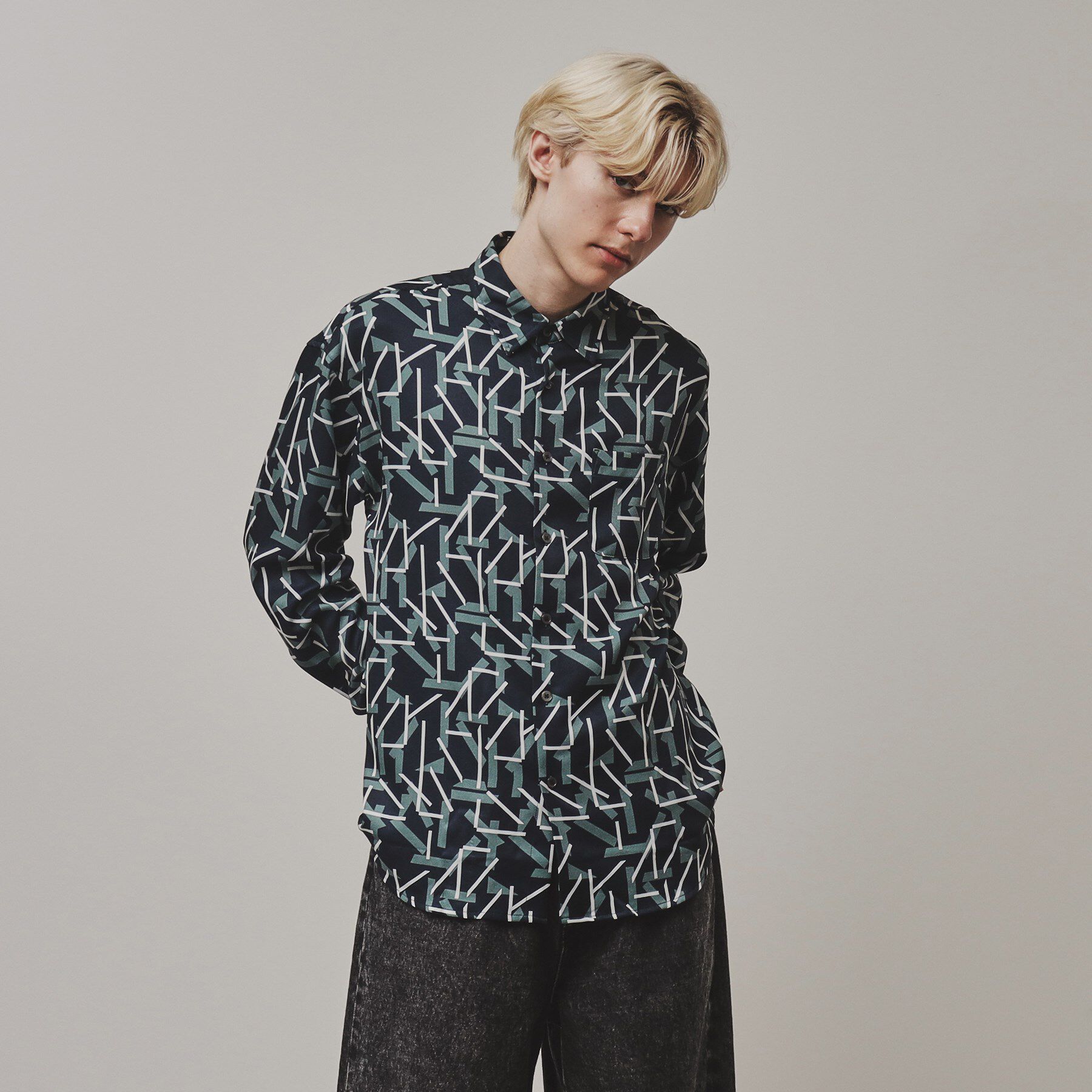 tk.TAKEO KIKUCHI「ジオメトリックプリントシャツ」|シャツ・ブラウス|