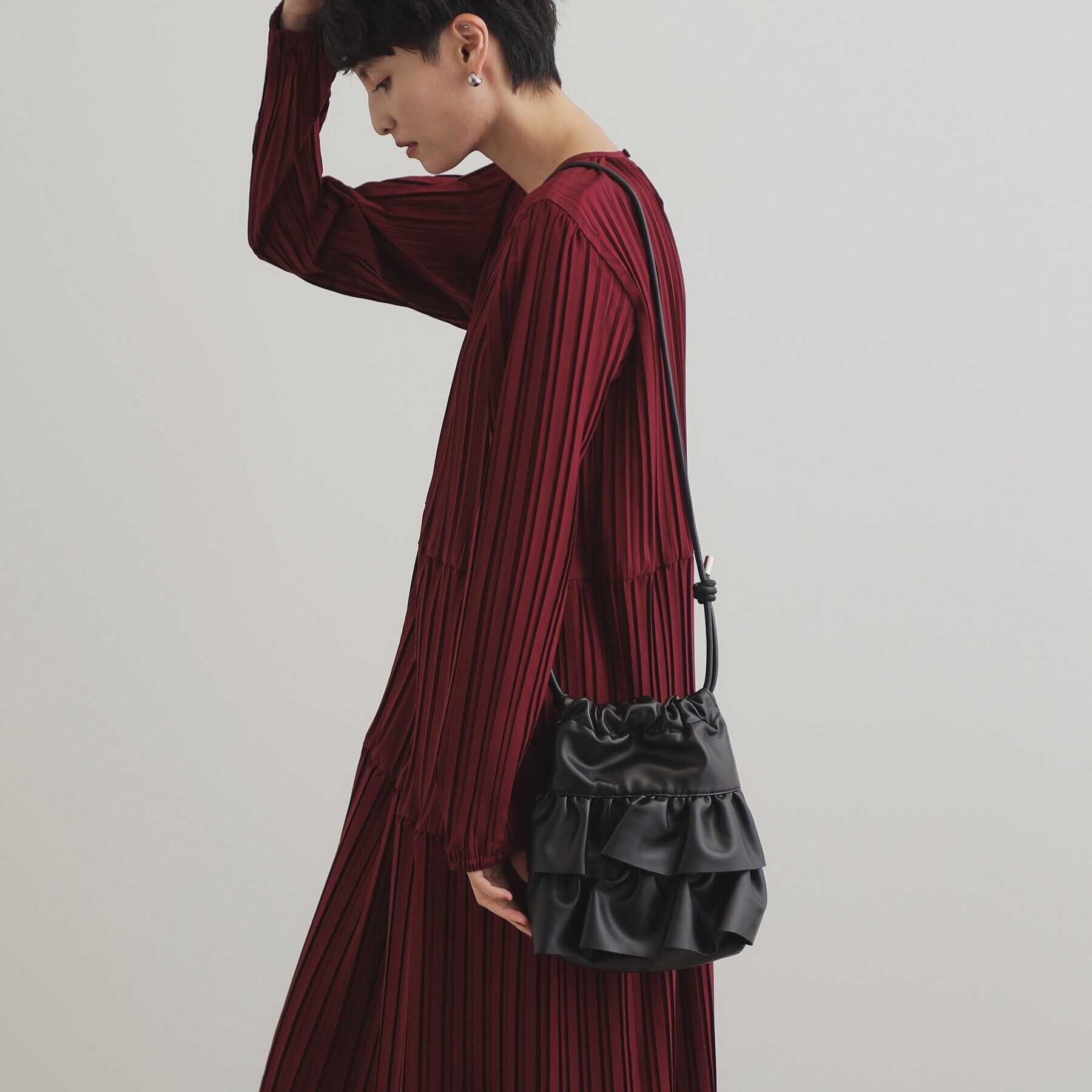 OPAQUE.CLIP「【長さ調整可能】合皮ティアードフリルミニショルダーバッグ」|ショルダー・メッセンジャー|