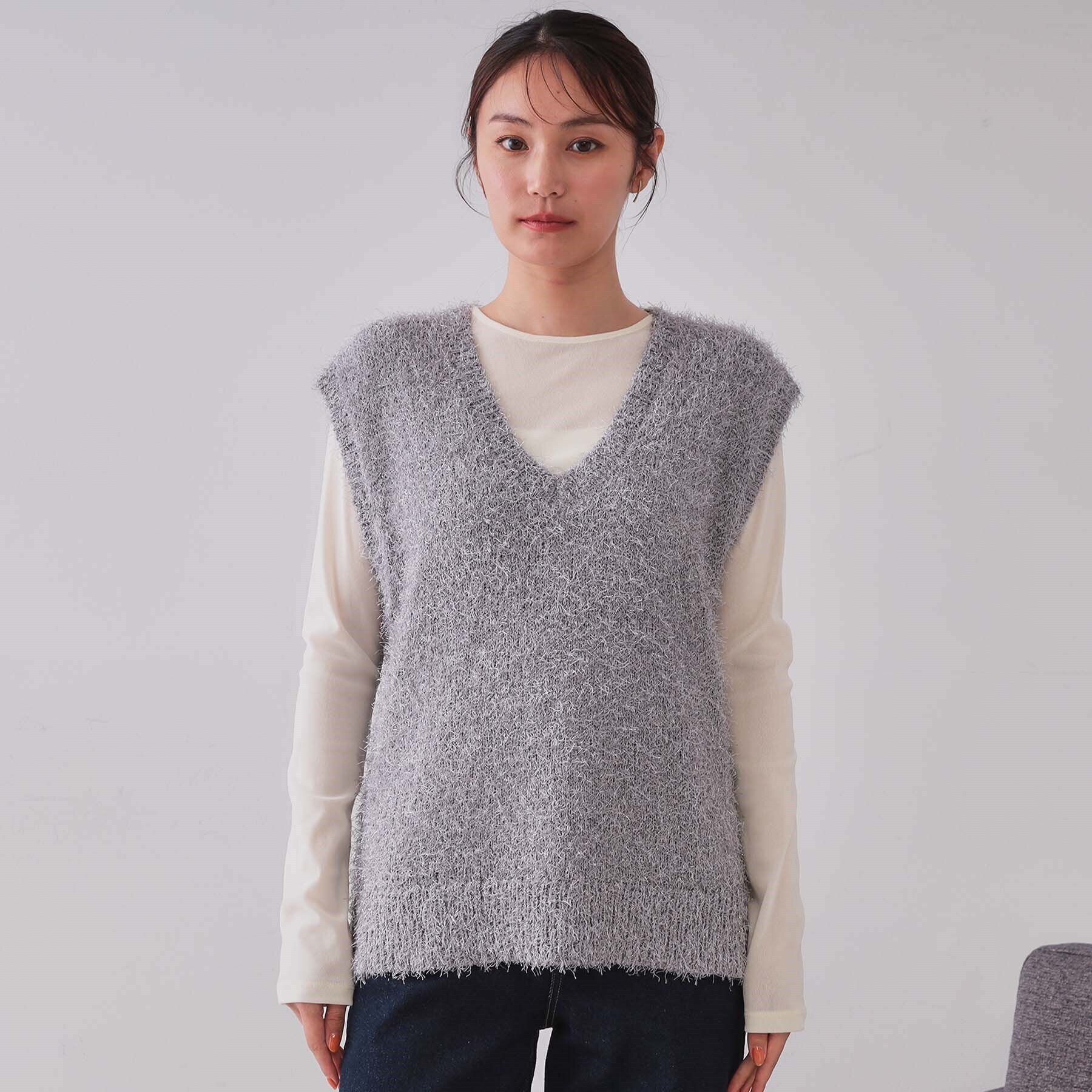 OPAQUE.CLIP「《andGIRL掲載》ラメシャギーニットベスト【洗濯機洗い可/抗ピル】」|ベスト・ジレ|