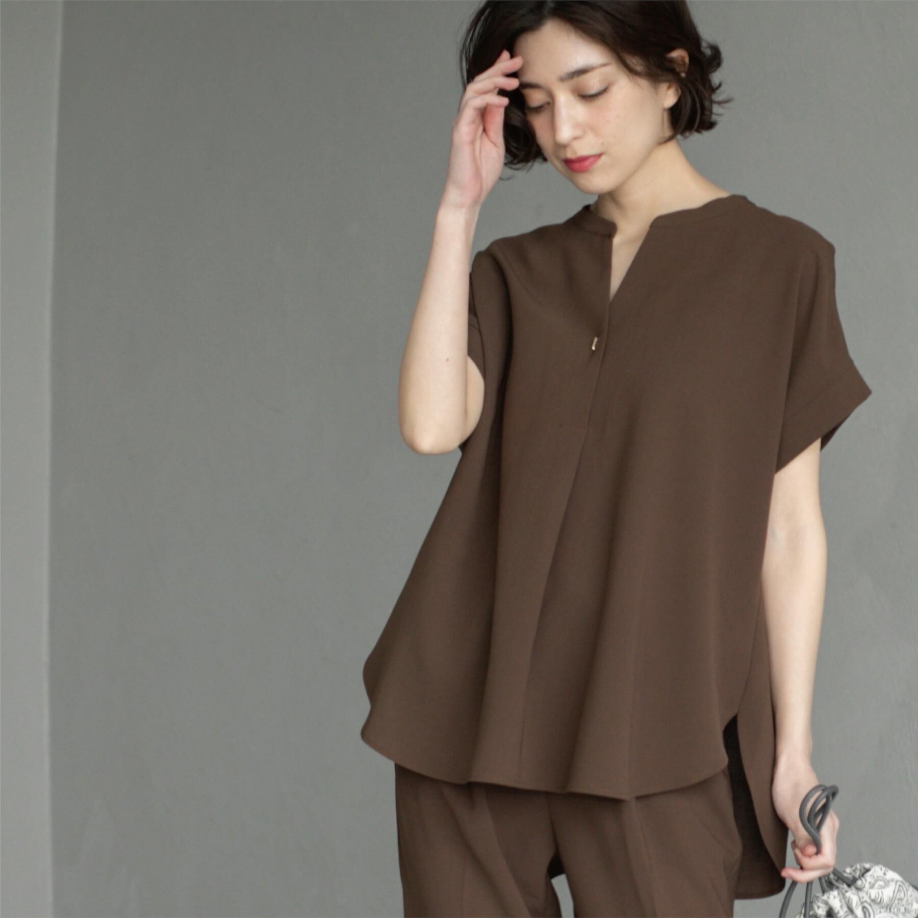 OPAQUE.CLIP「《7色展開/SS-LLサイズ》ストレッチスキッパーブラウス/セットアップ対応【洗濯機洗い可/防シワ】」|シャツ・ブラウス|ブラウン(043)