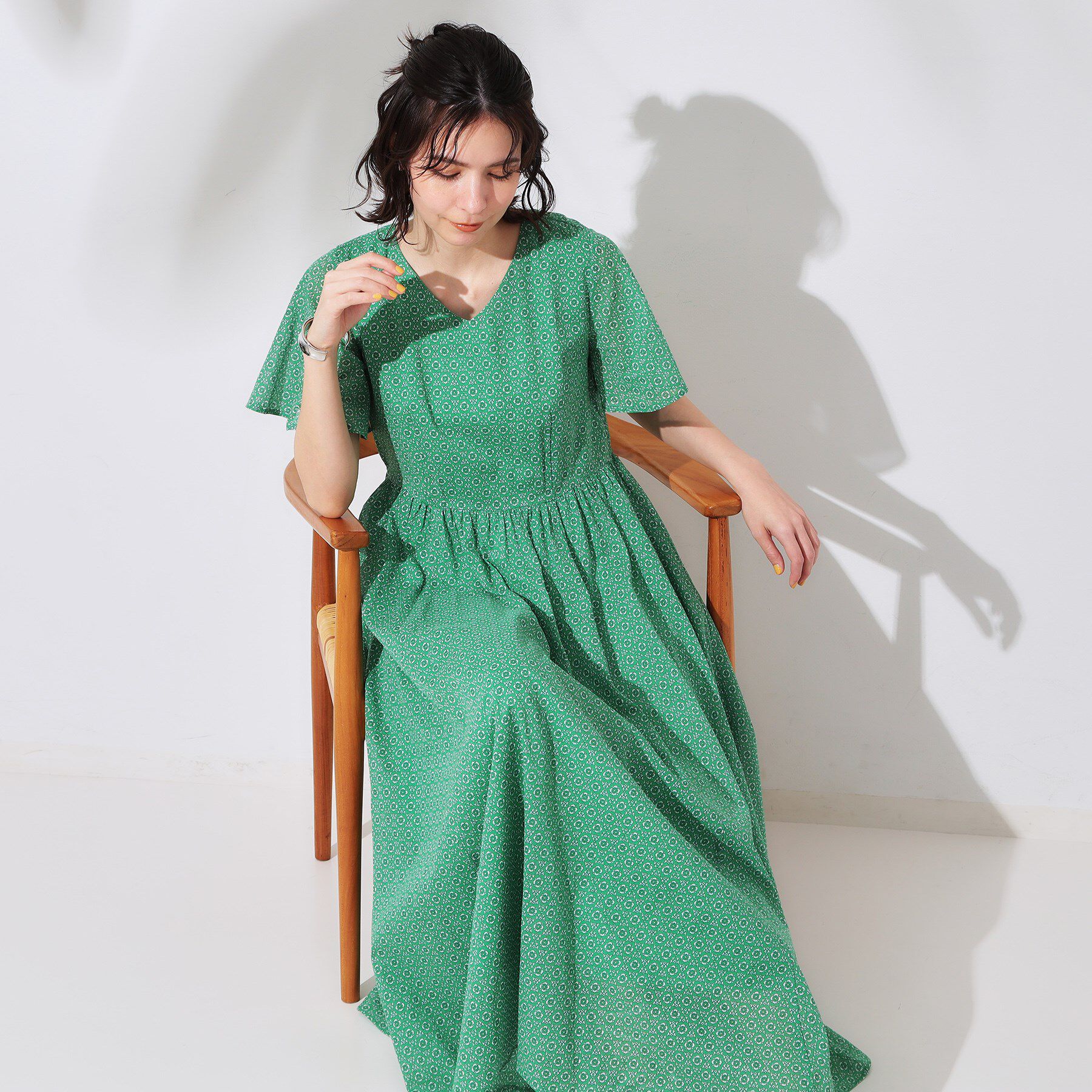 OPAQUE.CLIP「Vネックフィット＆フレアドレス/オーガニックコットン混【洗濯機洗い可】」|ワンピース|