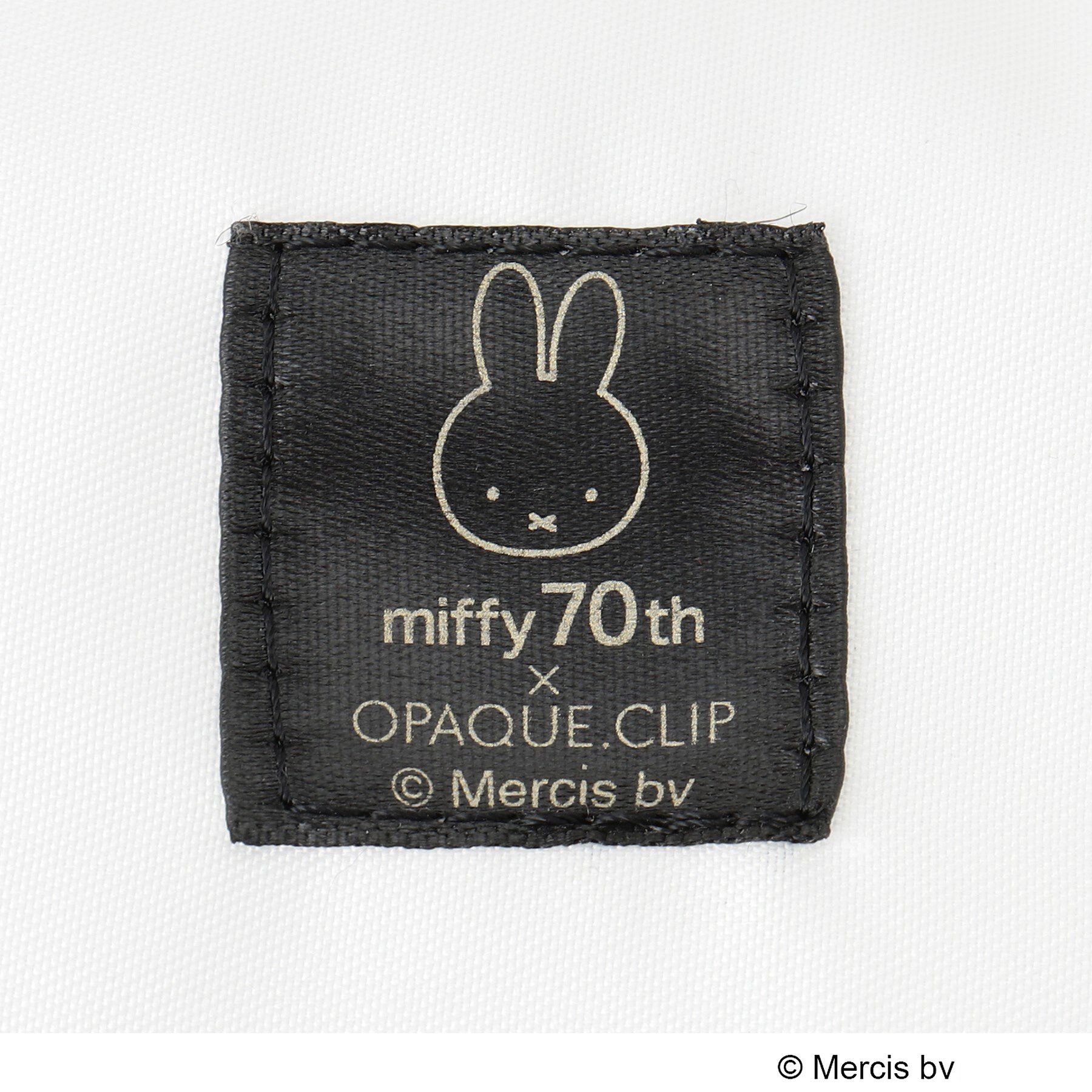 OPAQUE.CLIP「【miffyコラボ】フェイス型キラキラポーチ」|ポーチ|