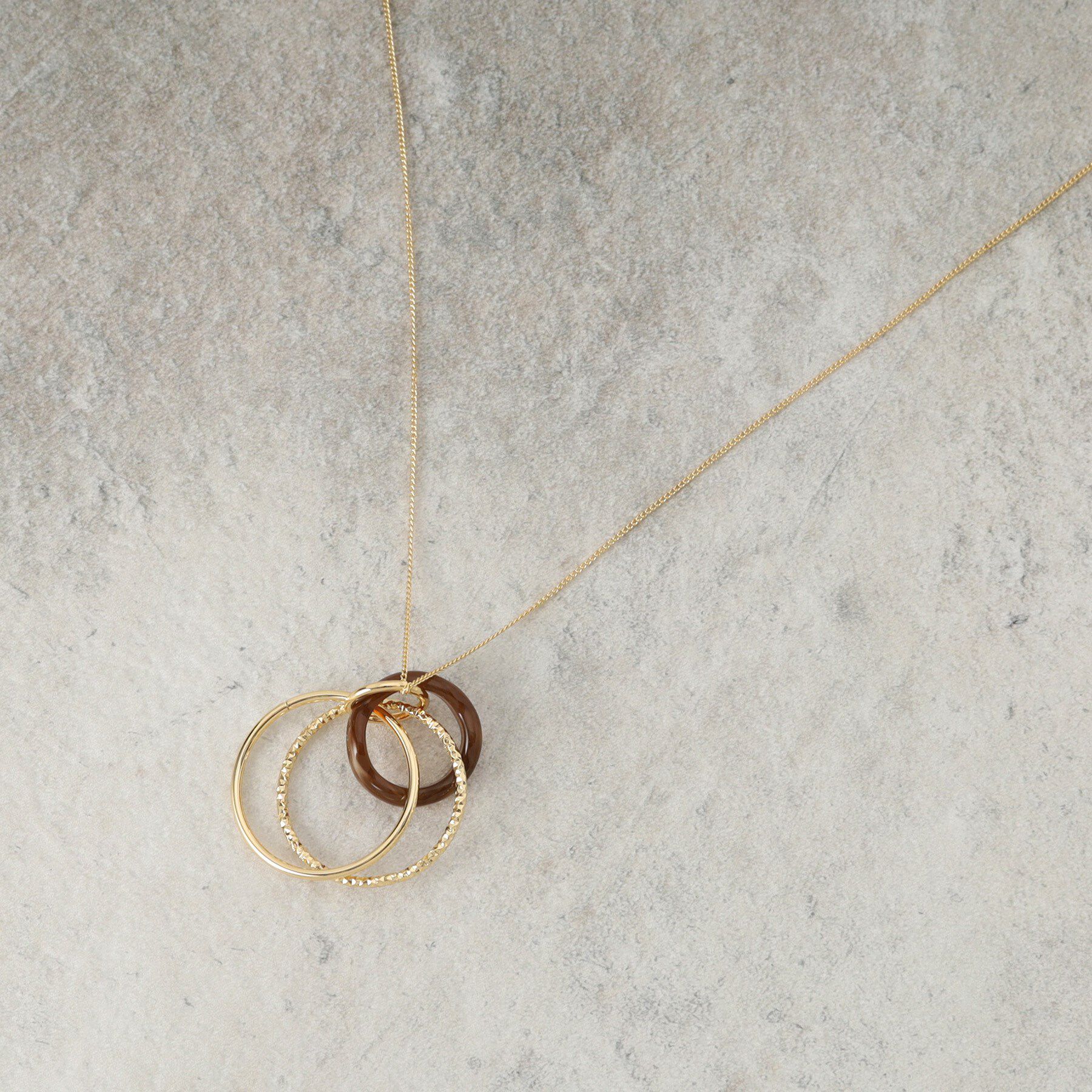 OPAQUE.CLIP「トリプルリングネックレス」|ネックレス|ゴールド(007)