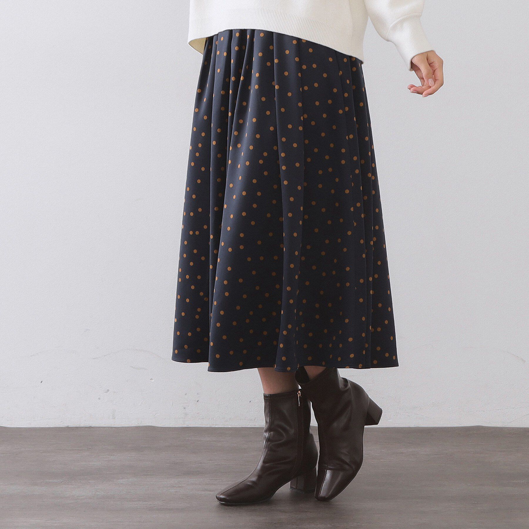 OPAQUE.CLIP「カラードットフレアスカート【洗濯機OK】」|スカート|ネイビー(194)