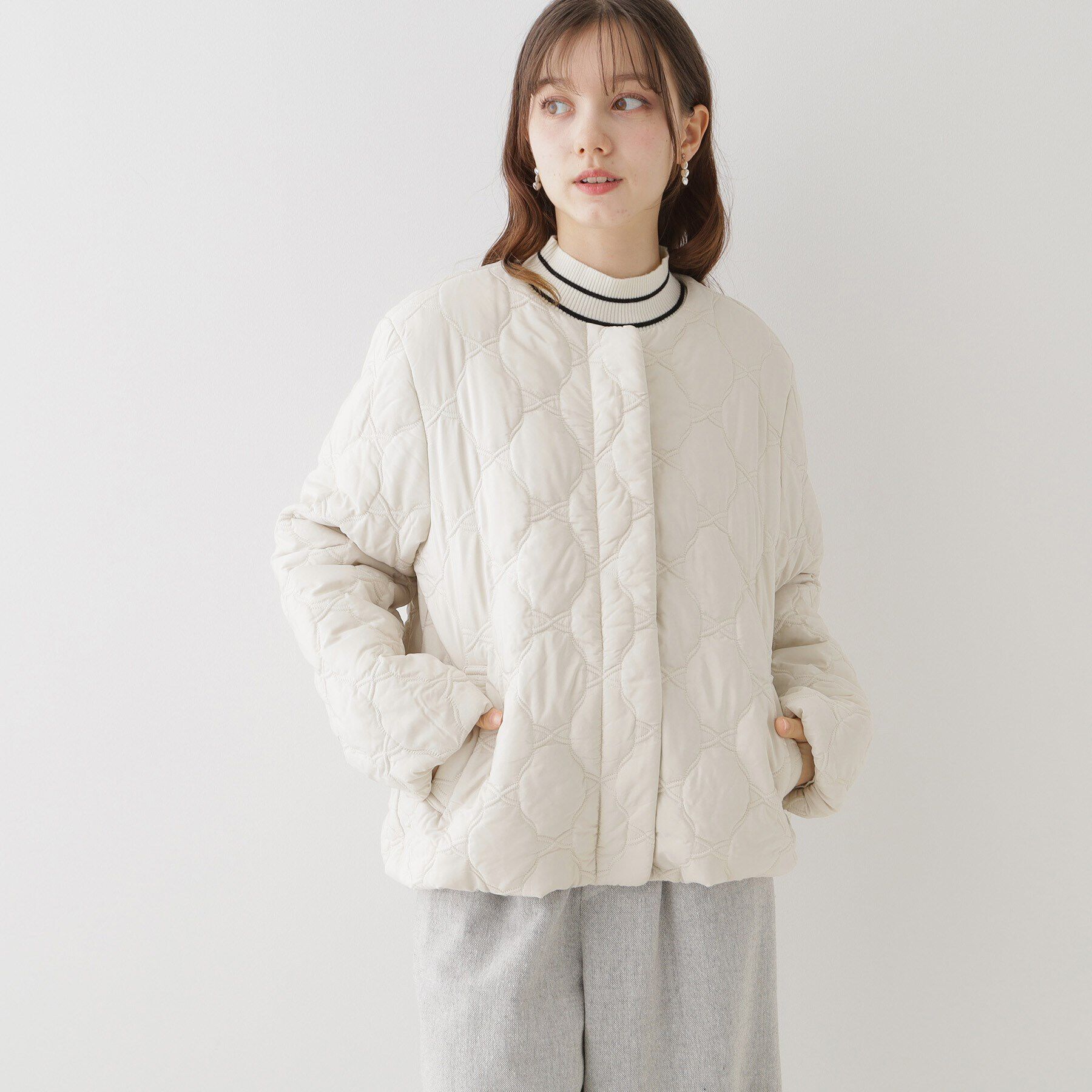 Couture broach「【吸湿発熱性・保温性を兼ね備えた上品キルトジャケット】リボンキルトジャケット」|ダウン|