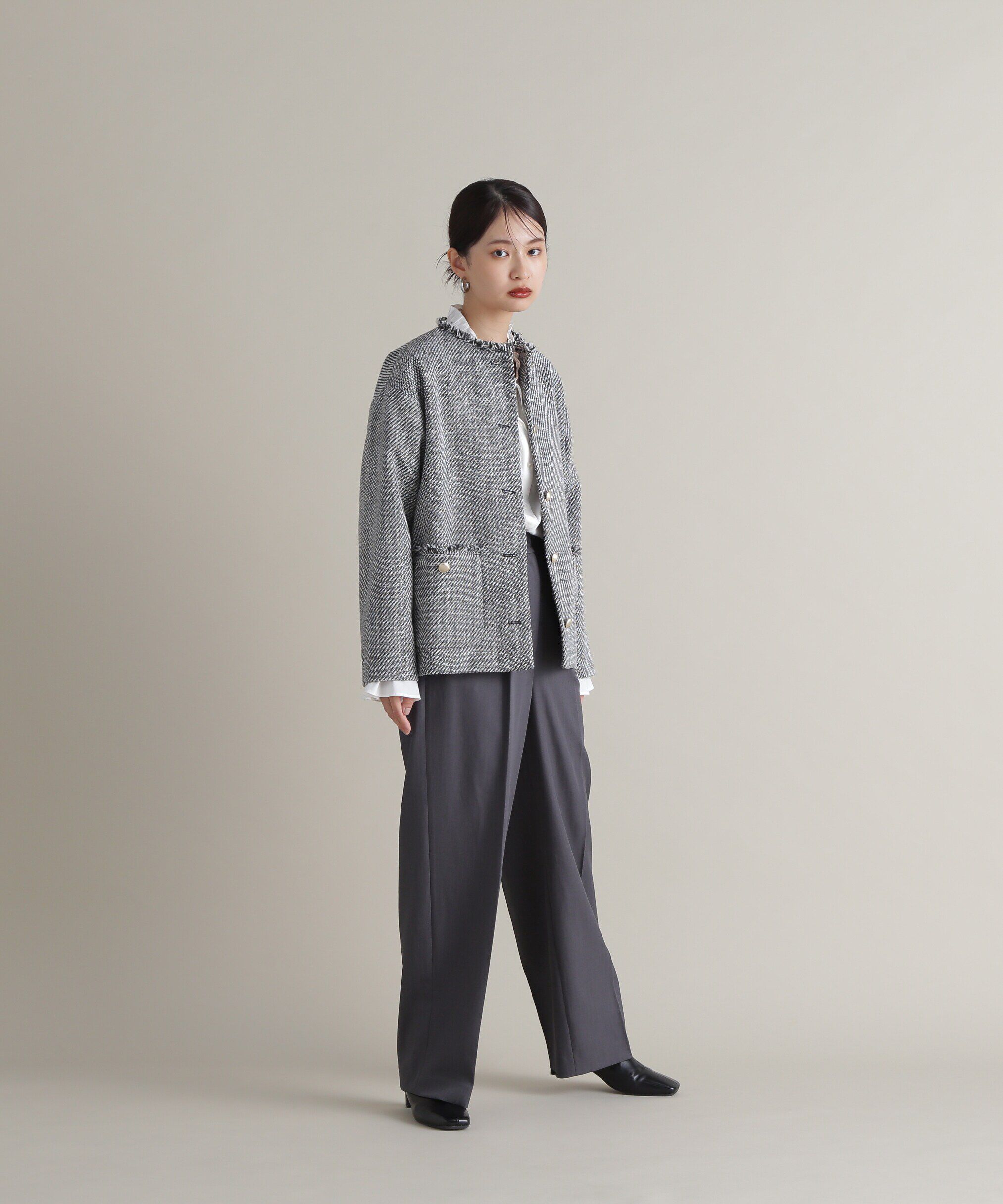  「ノーカラーツイードブルゾン《WEB限定商品》《S Size Line》 」|ブルゾン・スタジャン|