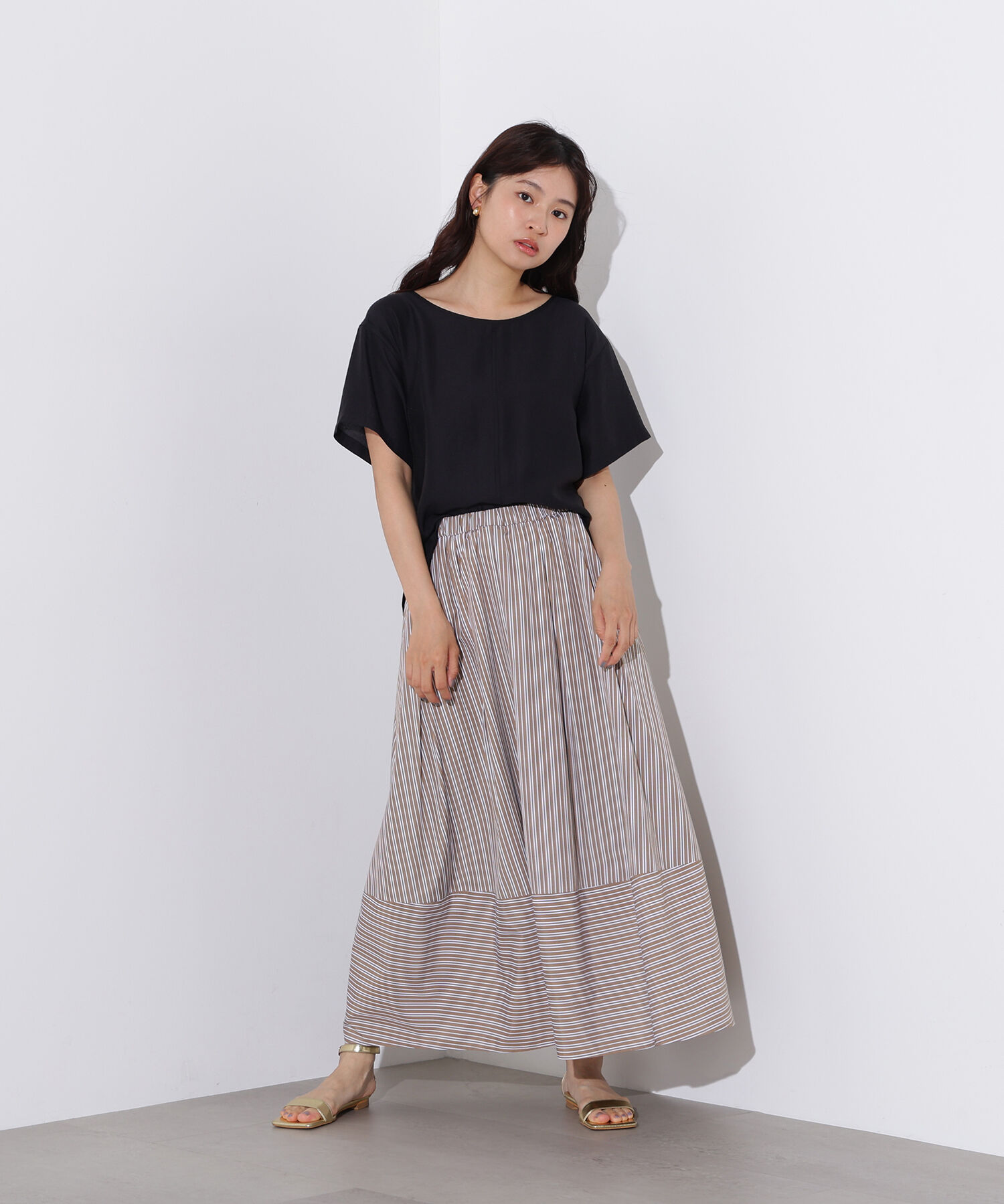  「バックオープンTブラウス」|シャツ・ブラウス|