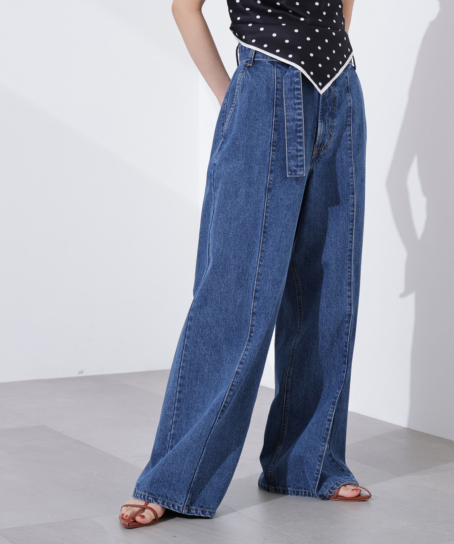  「ベルテッドワイドデニムパンツ」|その他|