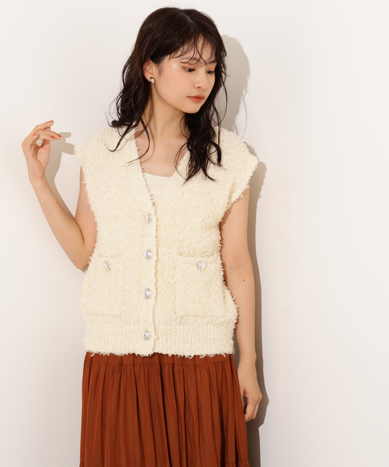  「Vネックニットジレ」|ニット・セーター|