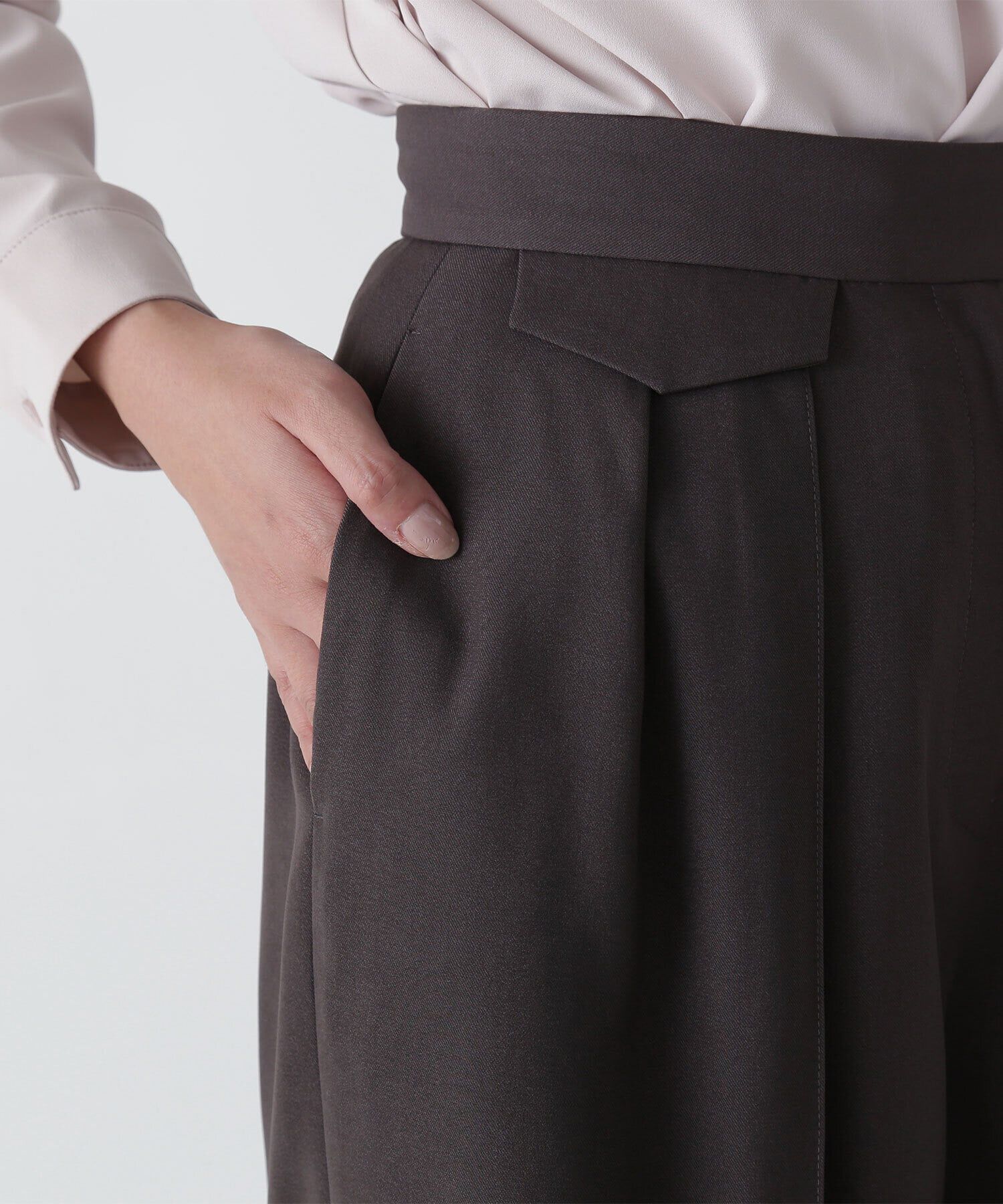  「メタルポイントタックワイドパンツ」|その他|