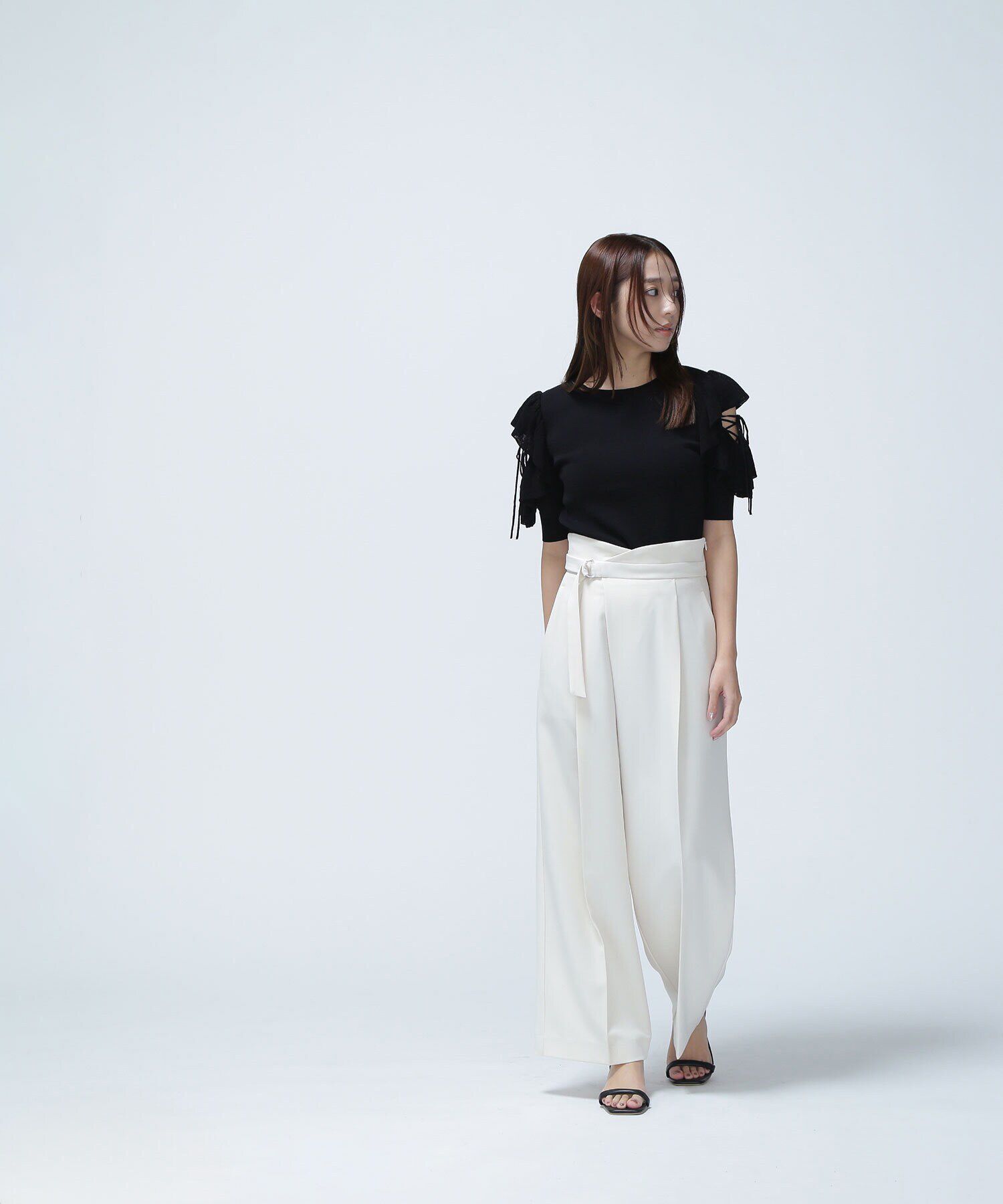  「レースアップフリルスリーブニット」|ニット・セーター|