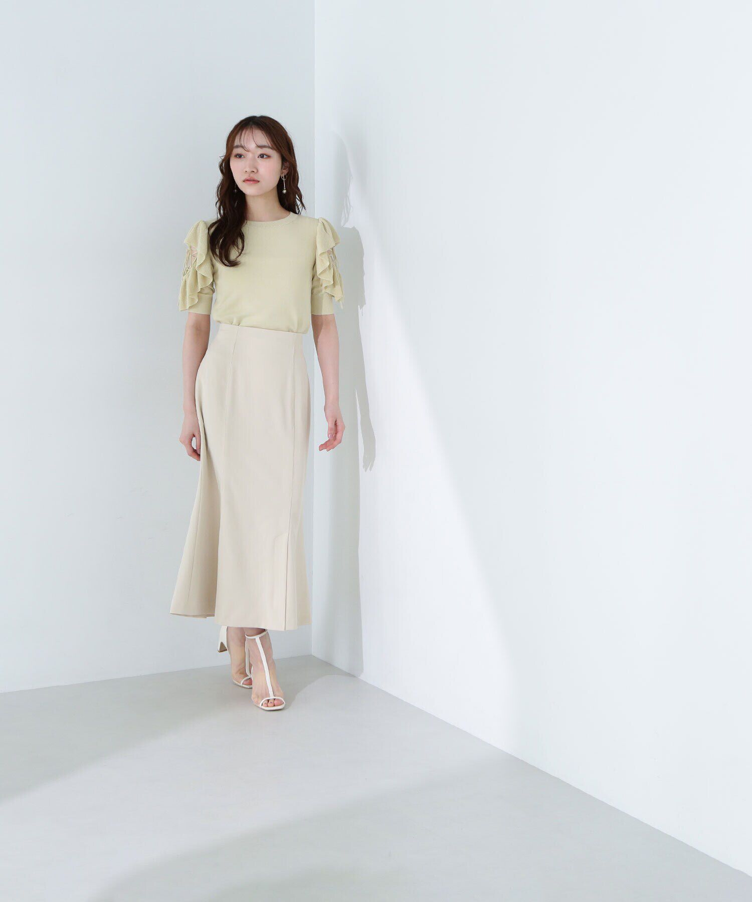  「レースアップフリルスリーブニット」|ニット・セーター|